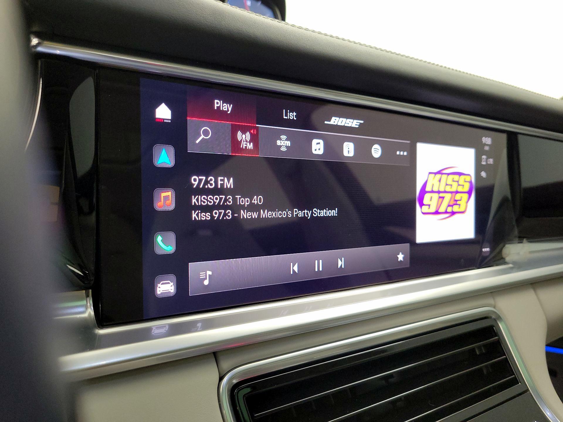 Thumbnail: 2023 Porsche Panamera - 16