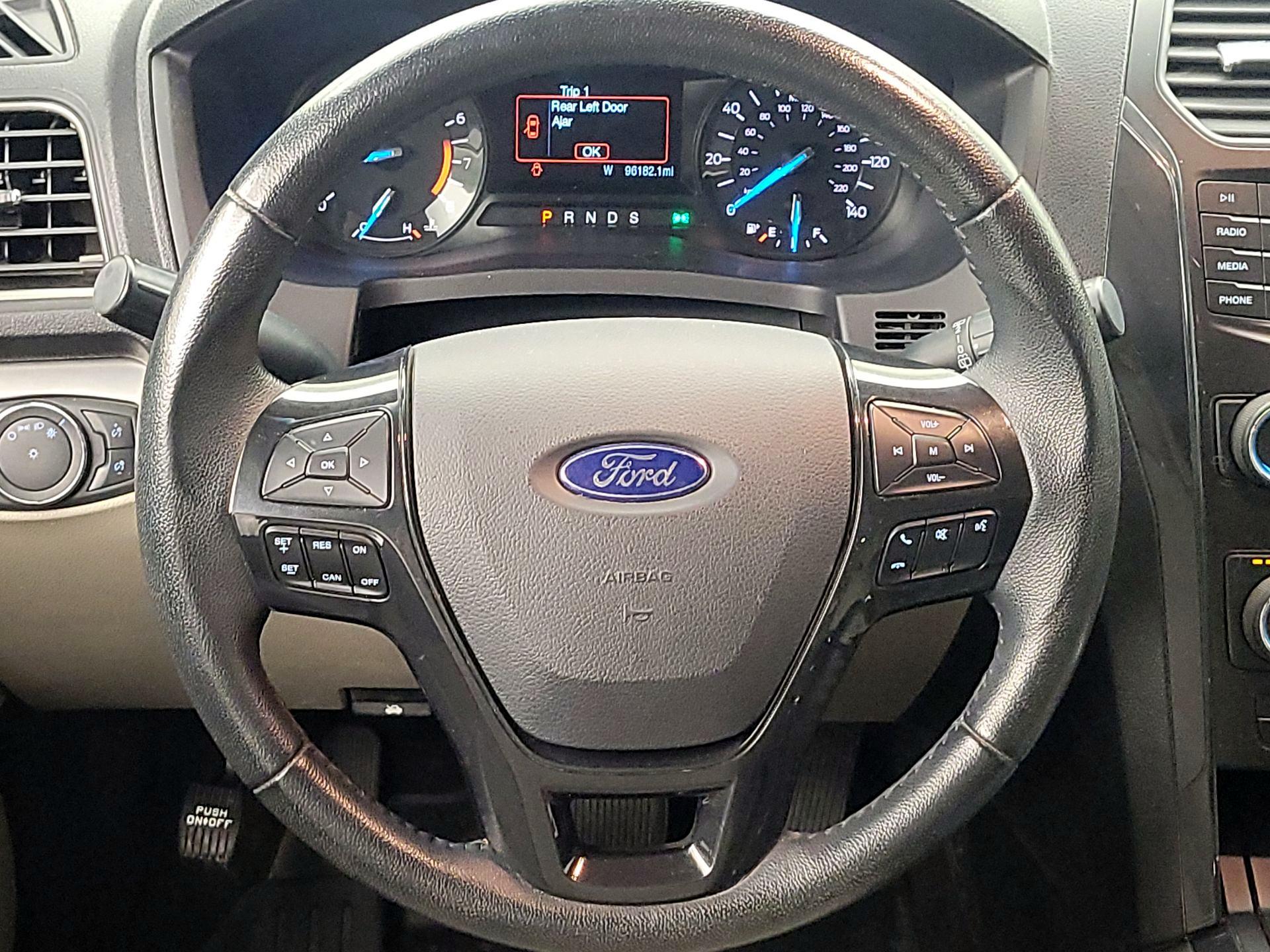 Thumbnail: 2018 Ford Explorer - 10