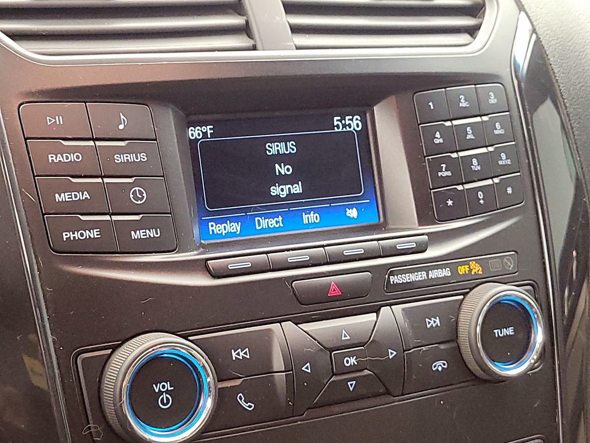 Thumbnail: 2018 Ford Explorer - 14