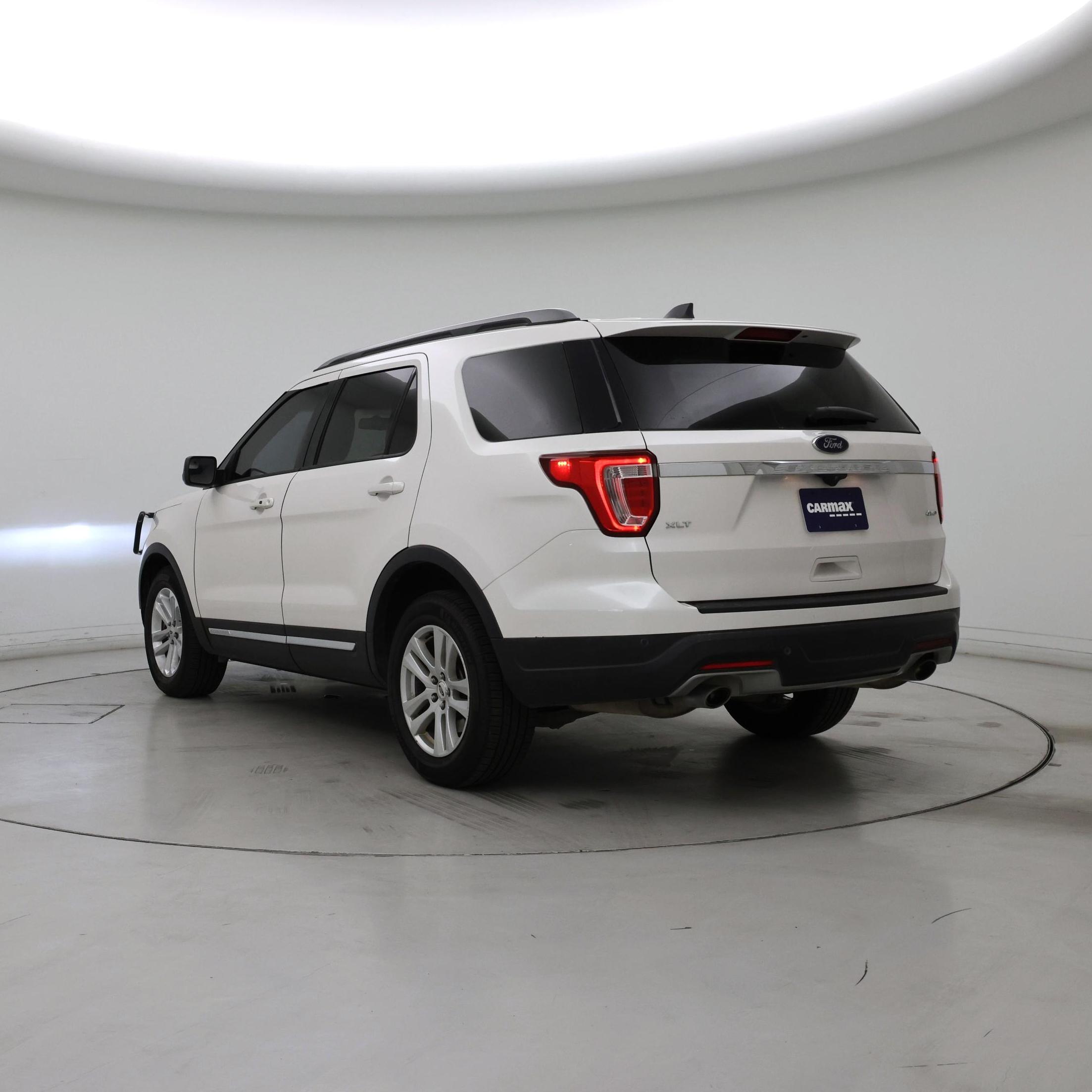 Thumbnail: 2018 Ford Explorer - 2