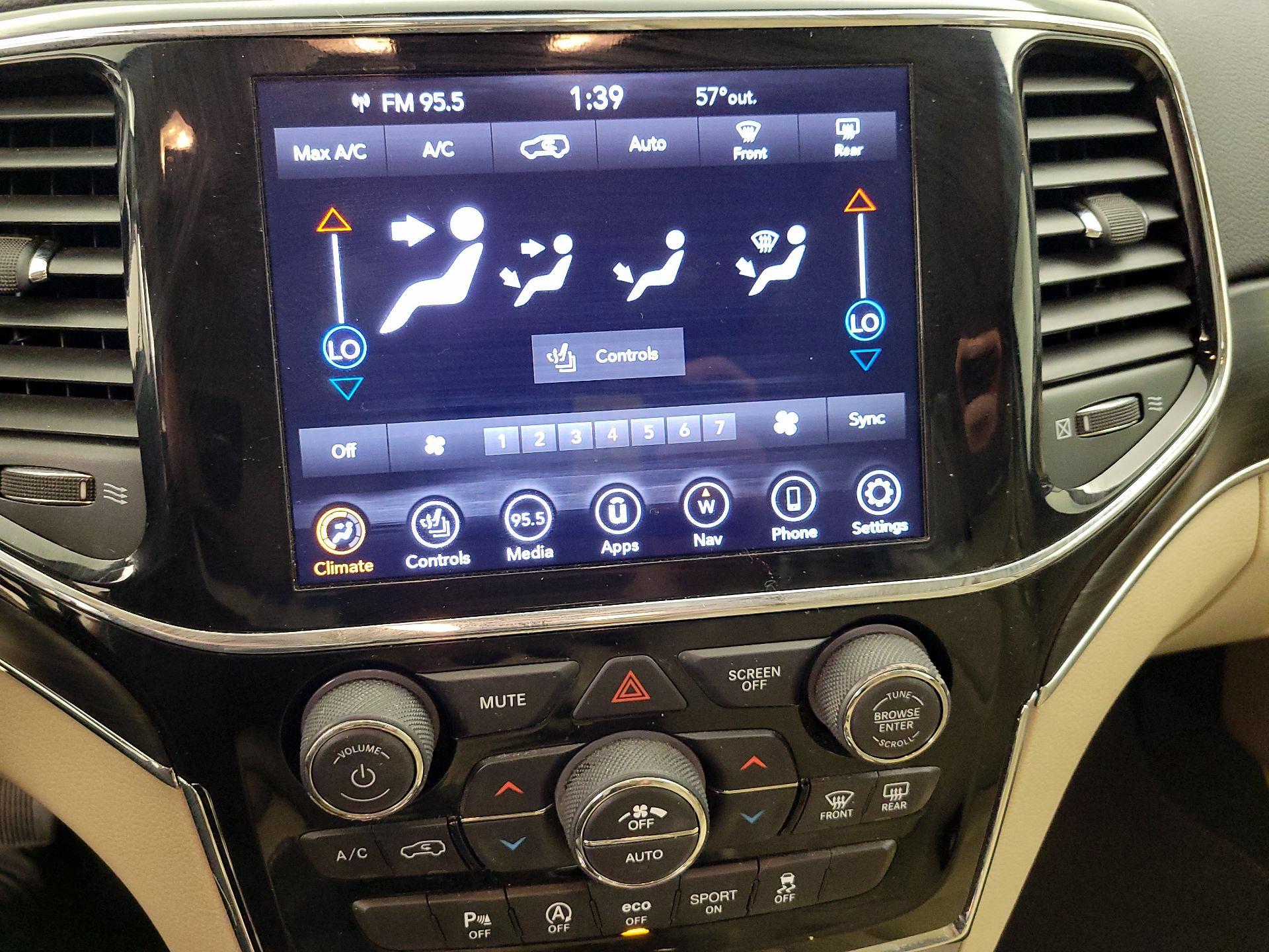 Thumbnail: 2020 Jeep Grand Cherokee - 17