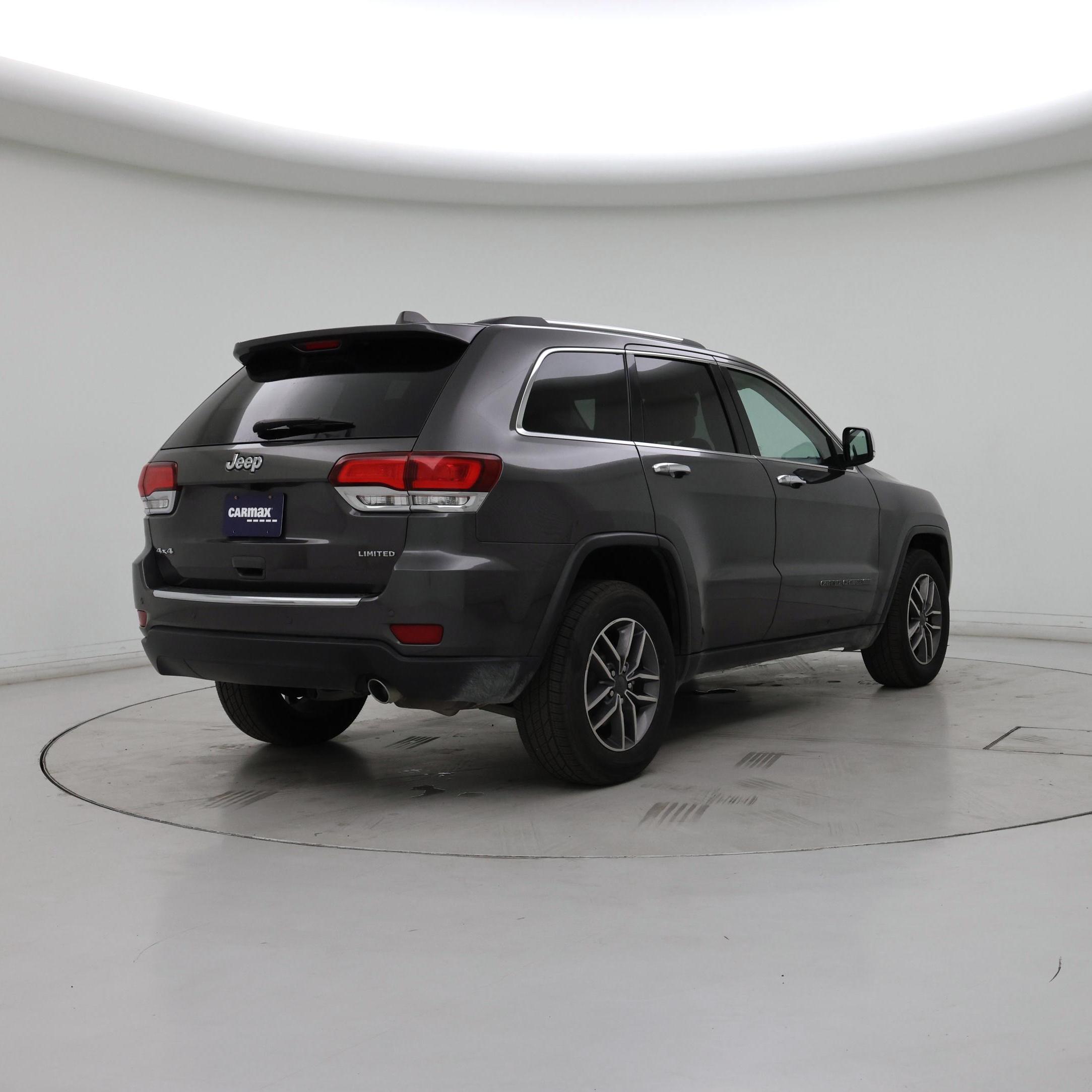 Thumbnail: 2020 Jeep Grand Cherokee - 8