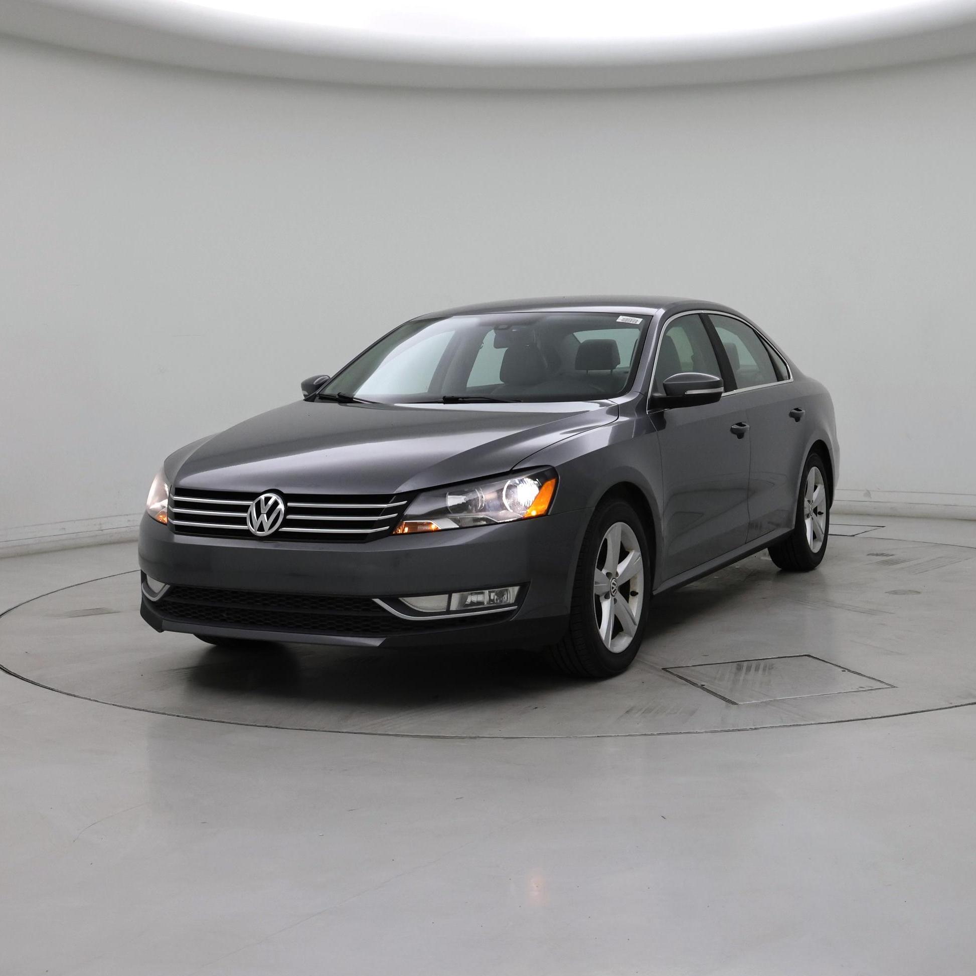 Thumbnail: 2015 Volkswagen Passat - 4