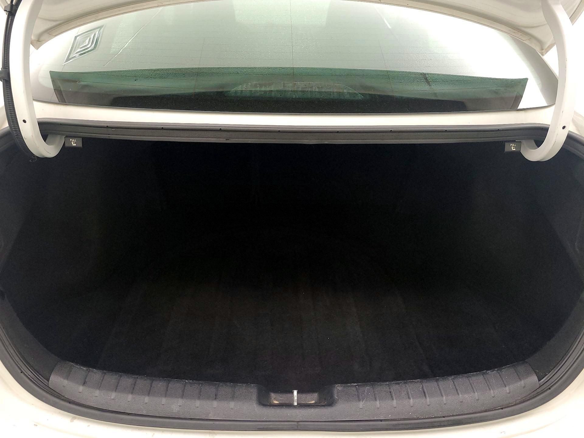 Thumbnail: 2020 Kia Forte - 20