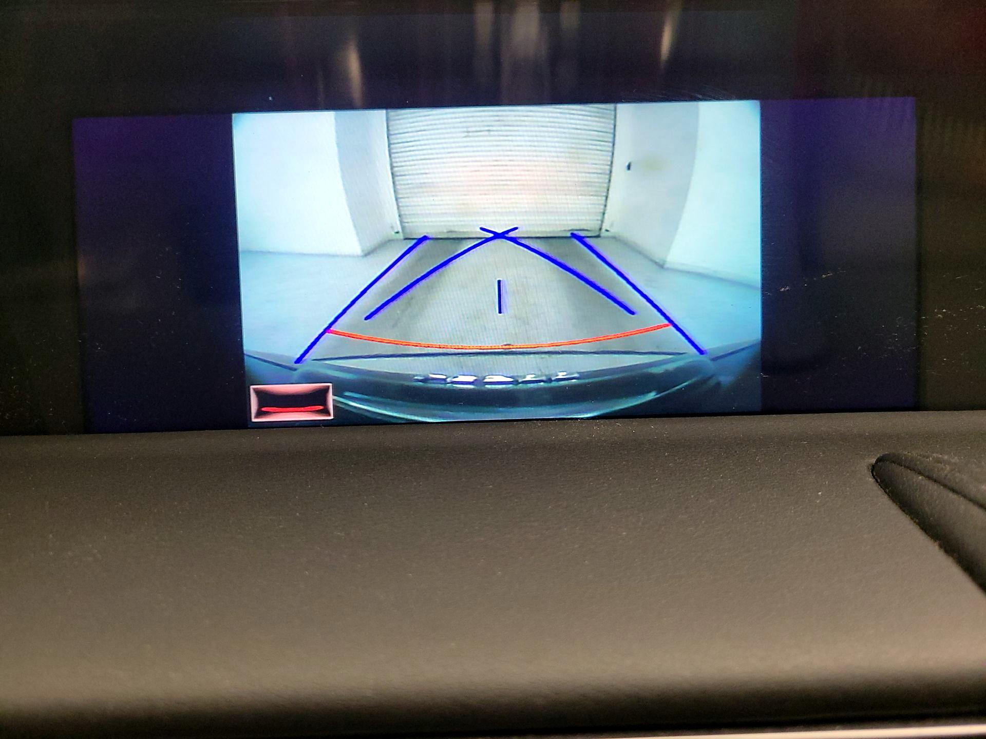 Thumbnail: 2018 Lexus LC - 15