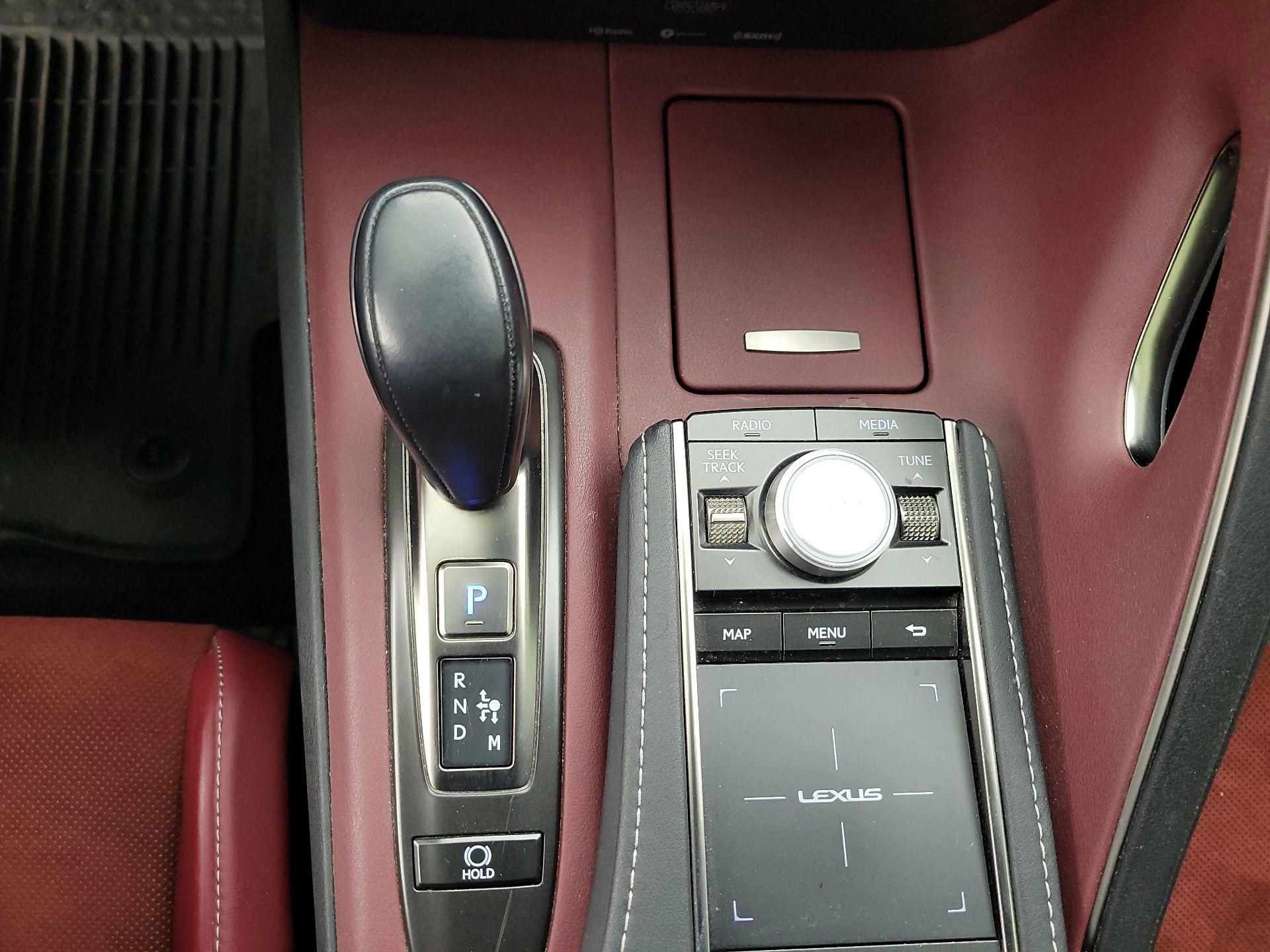 Thumbnail: 2018 Lexus LC - 18