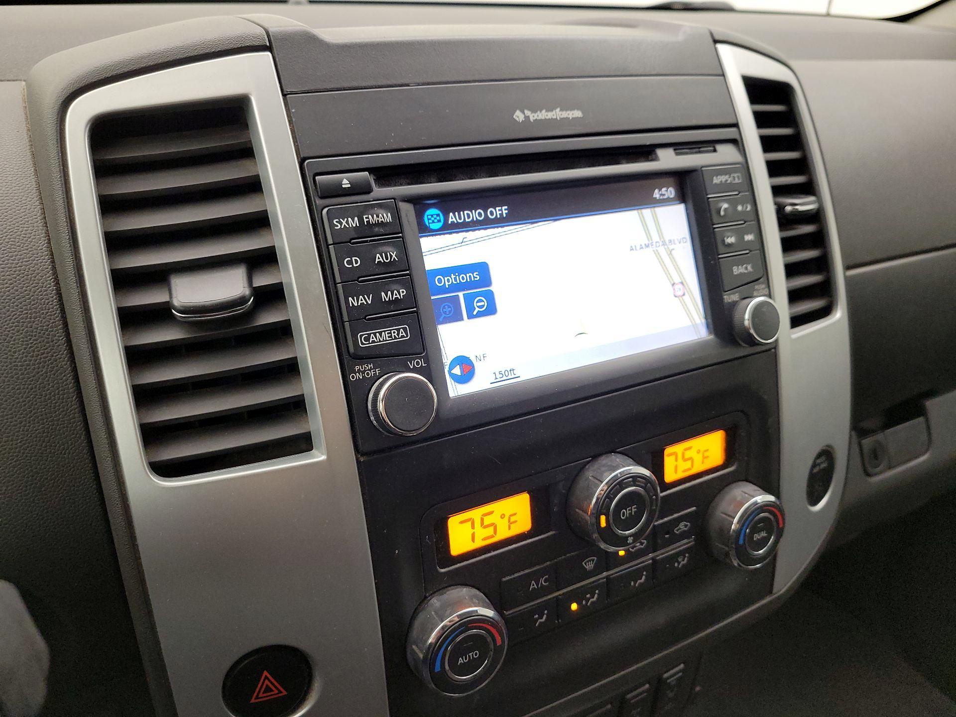 Thumbnail: 2015 Nissan Frontier - 13