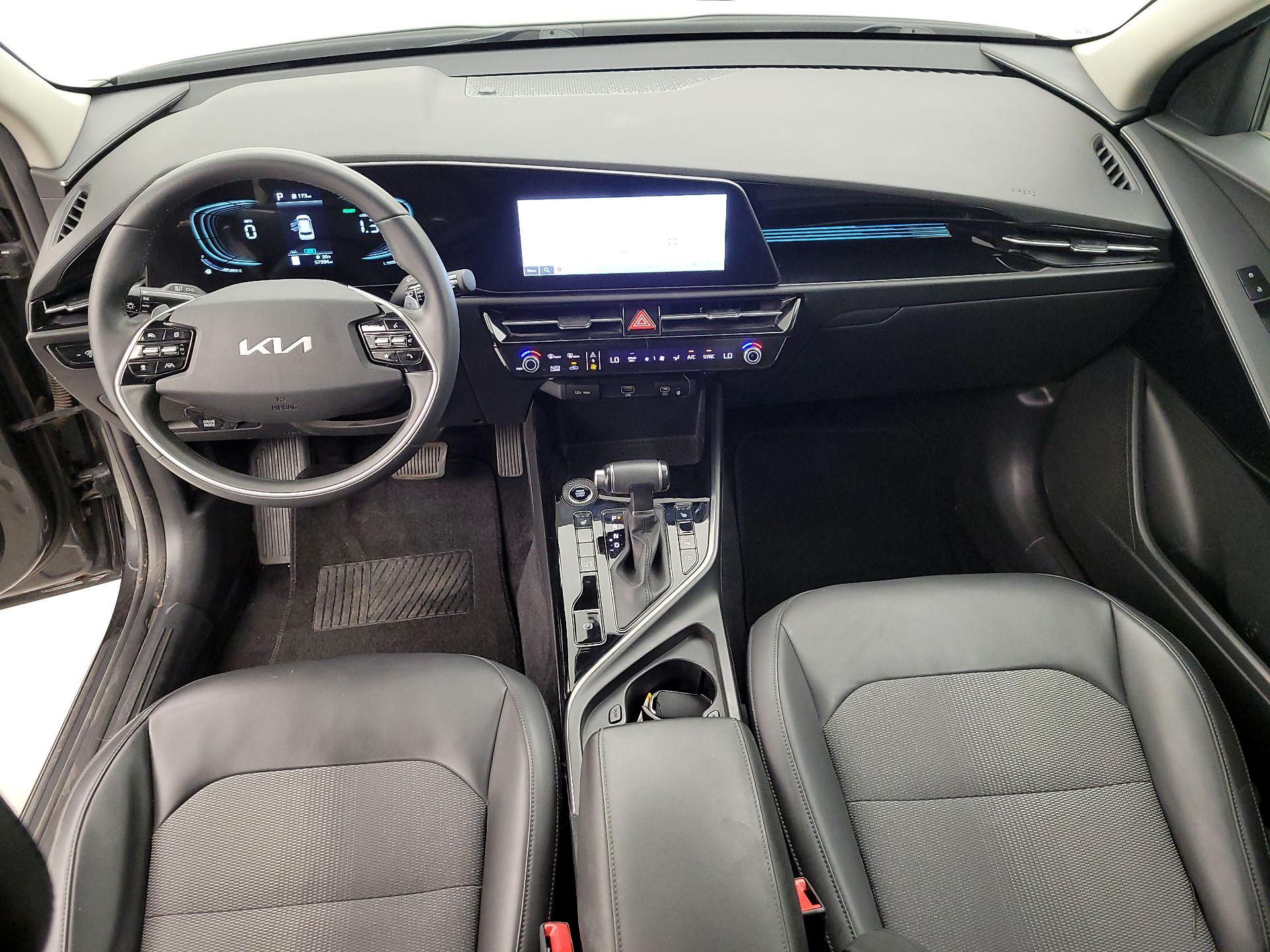 Thumbnail: 2023 Kia Niro - 9