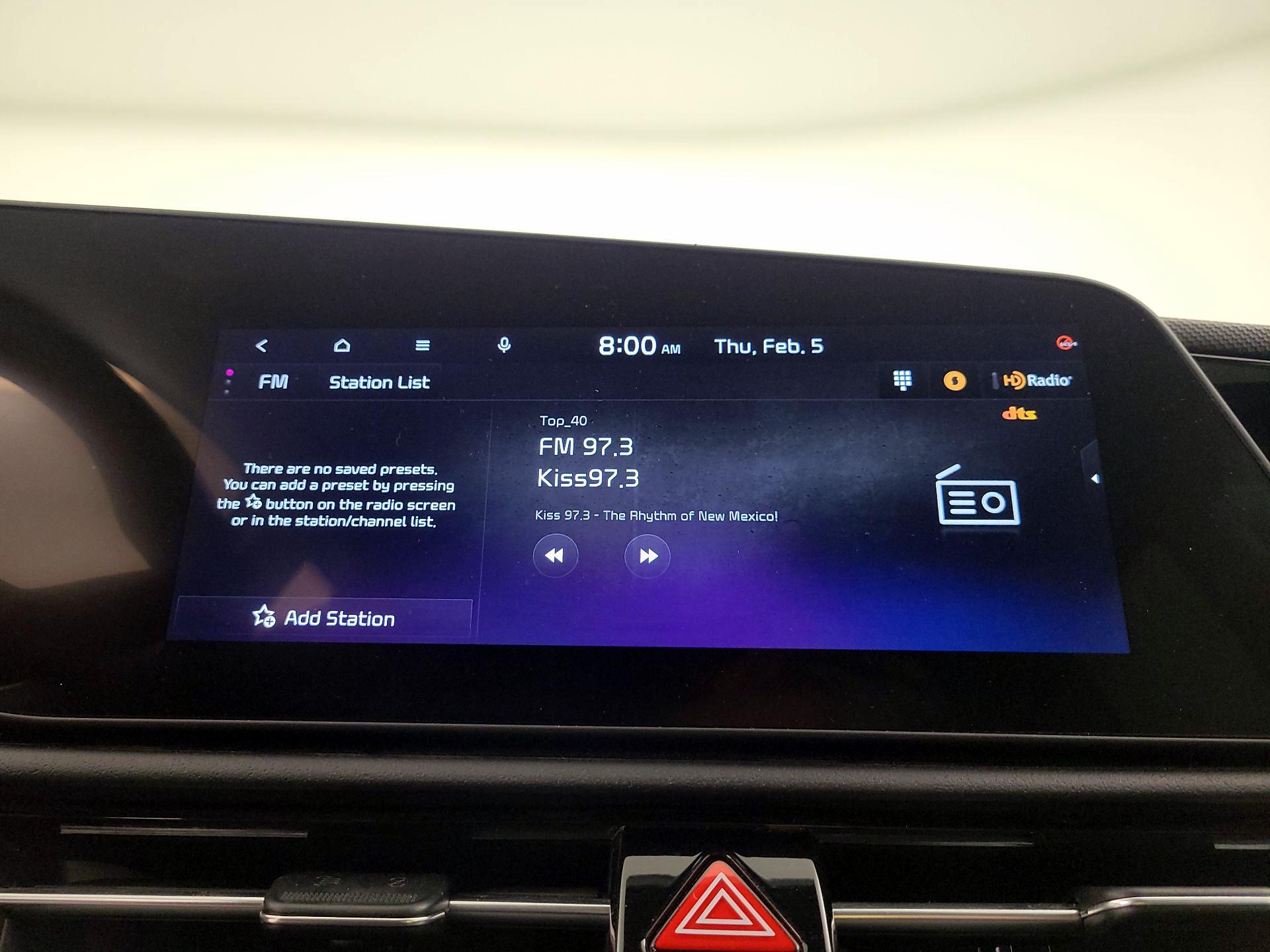 Thumbnail: 2023 Kia Niro - 16