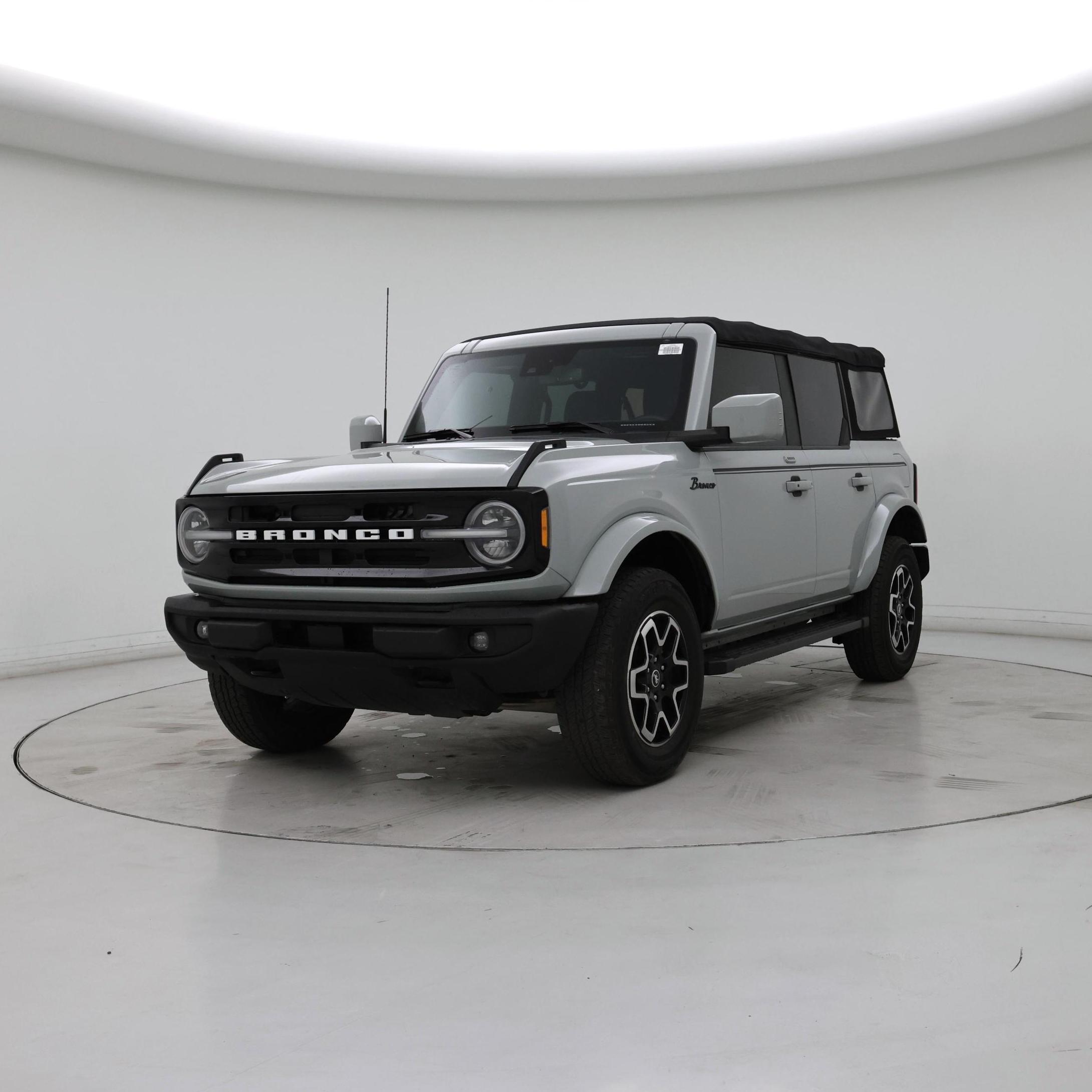 Thumbnail: 2023 Ford Bronco - 4