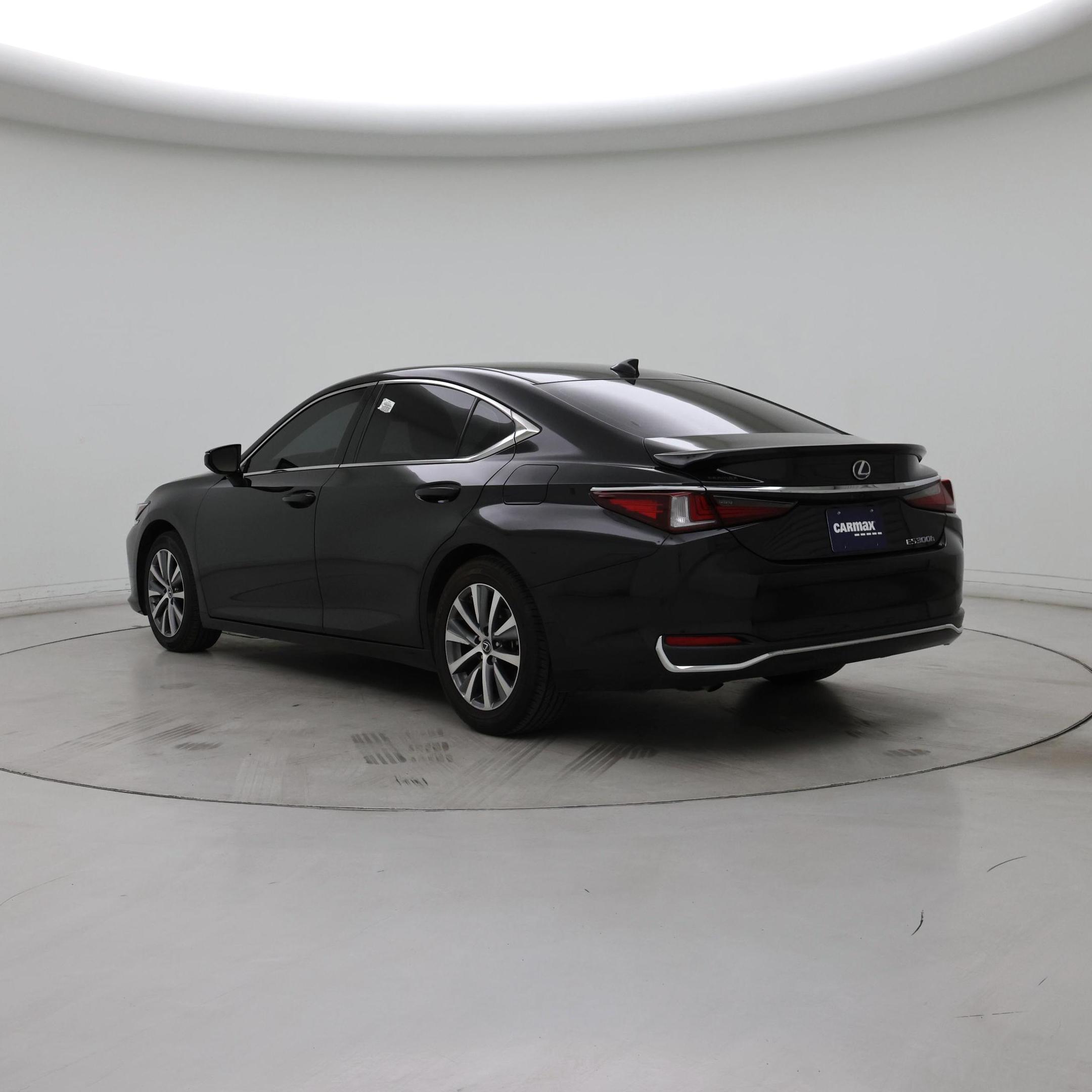 Thumbnail: 2020 Lexus ES - 2