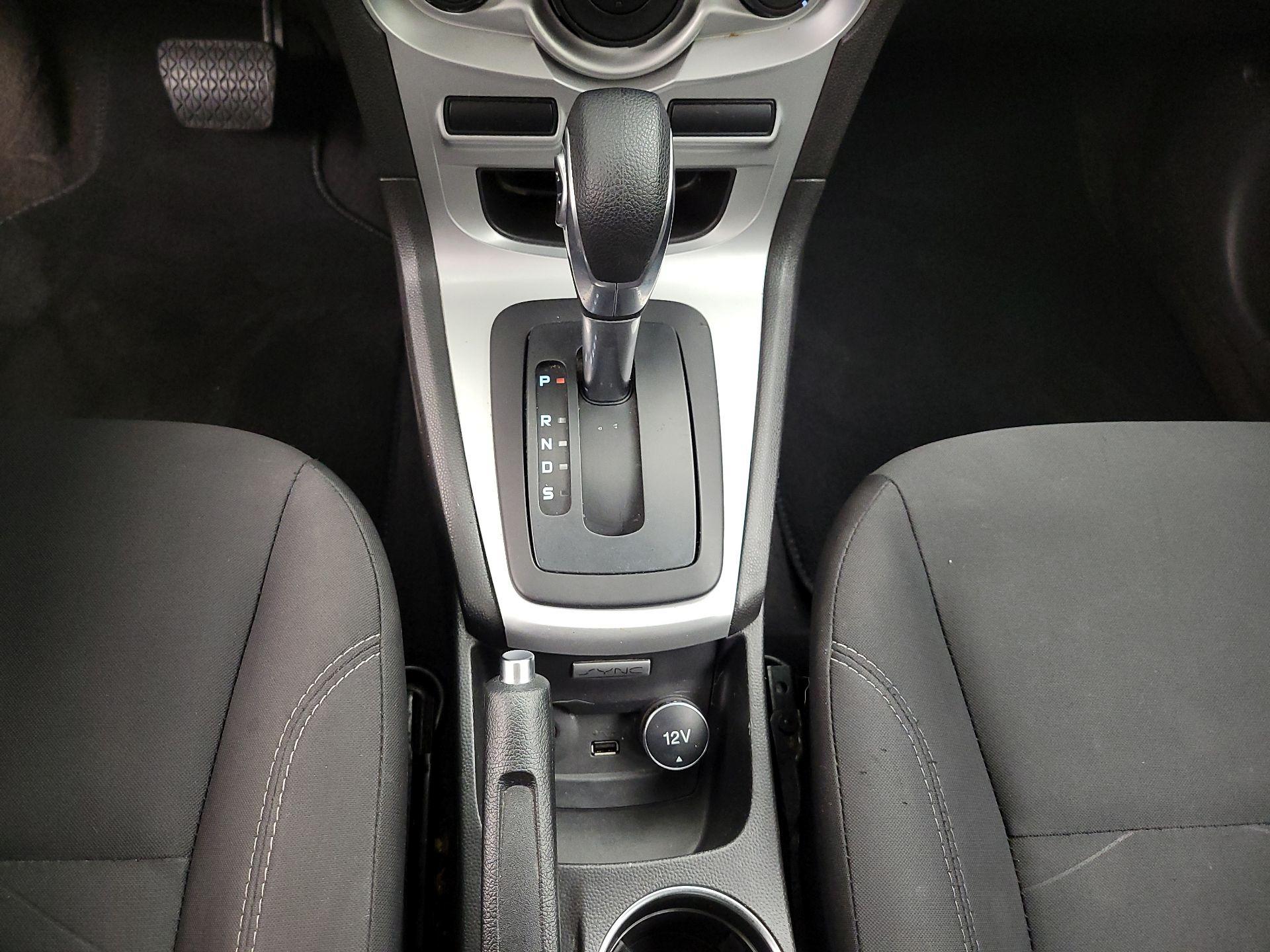 Thumbnail: 2019 Ford Fiesta - 17