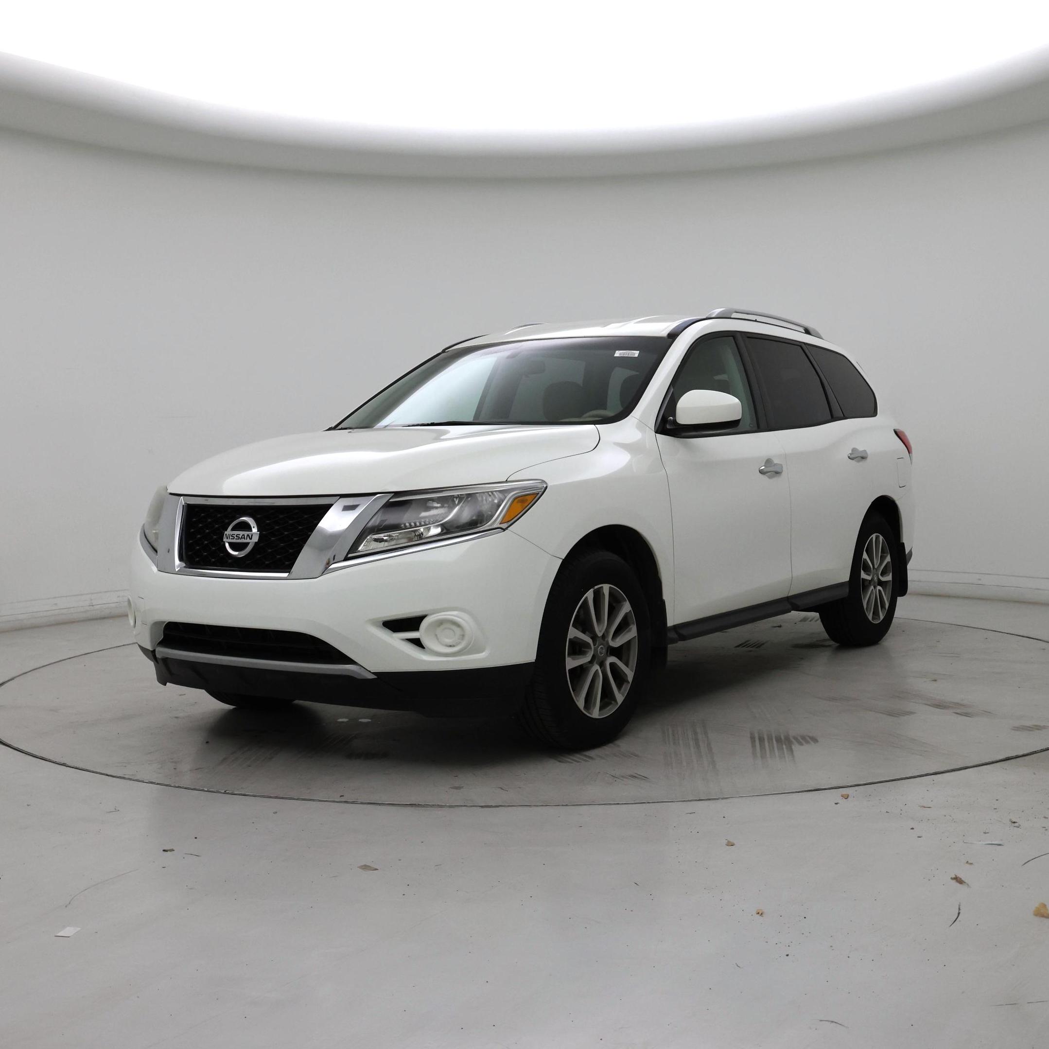 Thumbnail: 2015 Nissan Pathfinder - 4