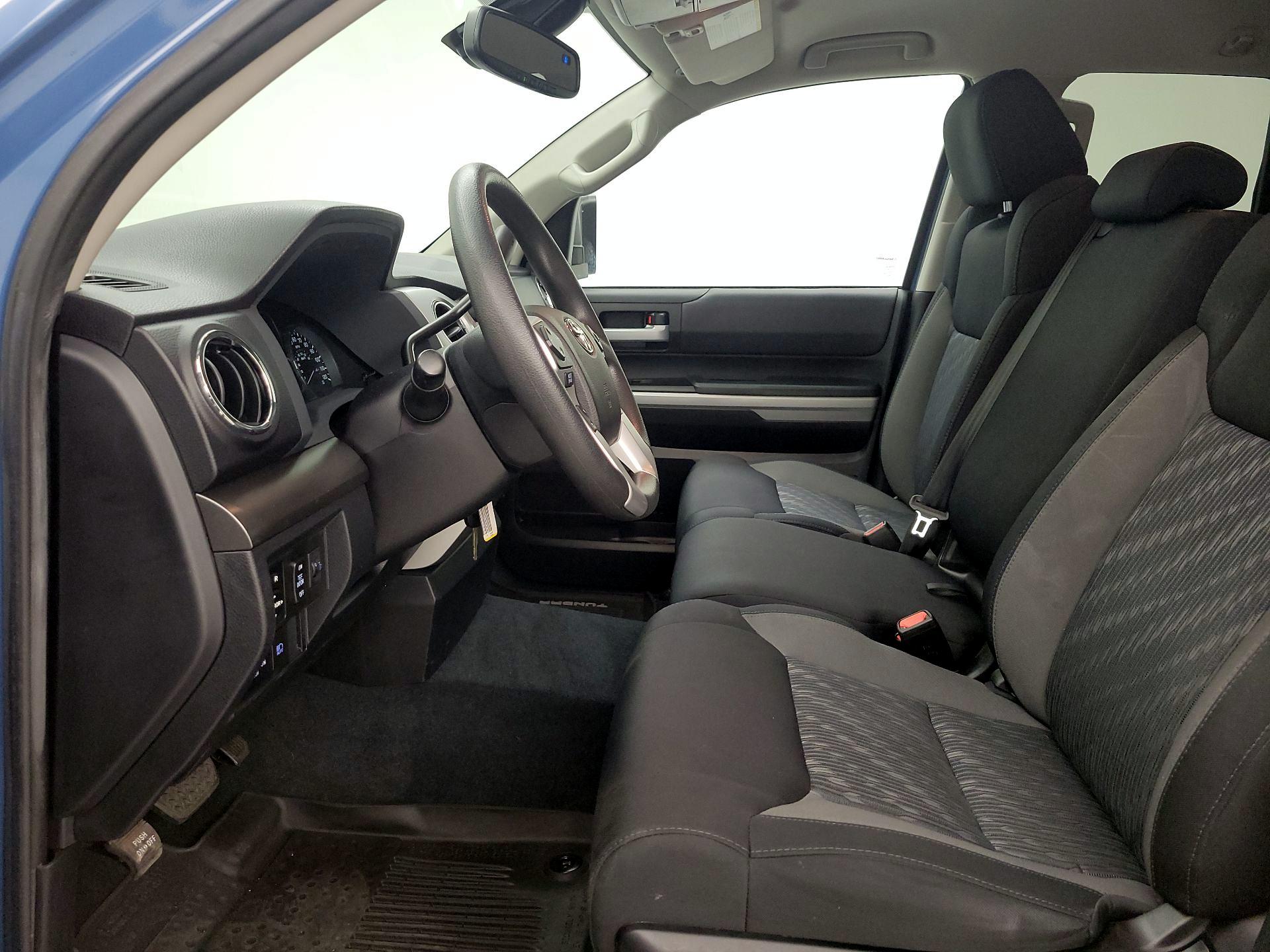 Thumbnail: 2021 Toyota Tundra - 11