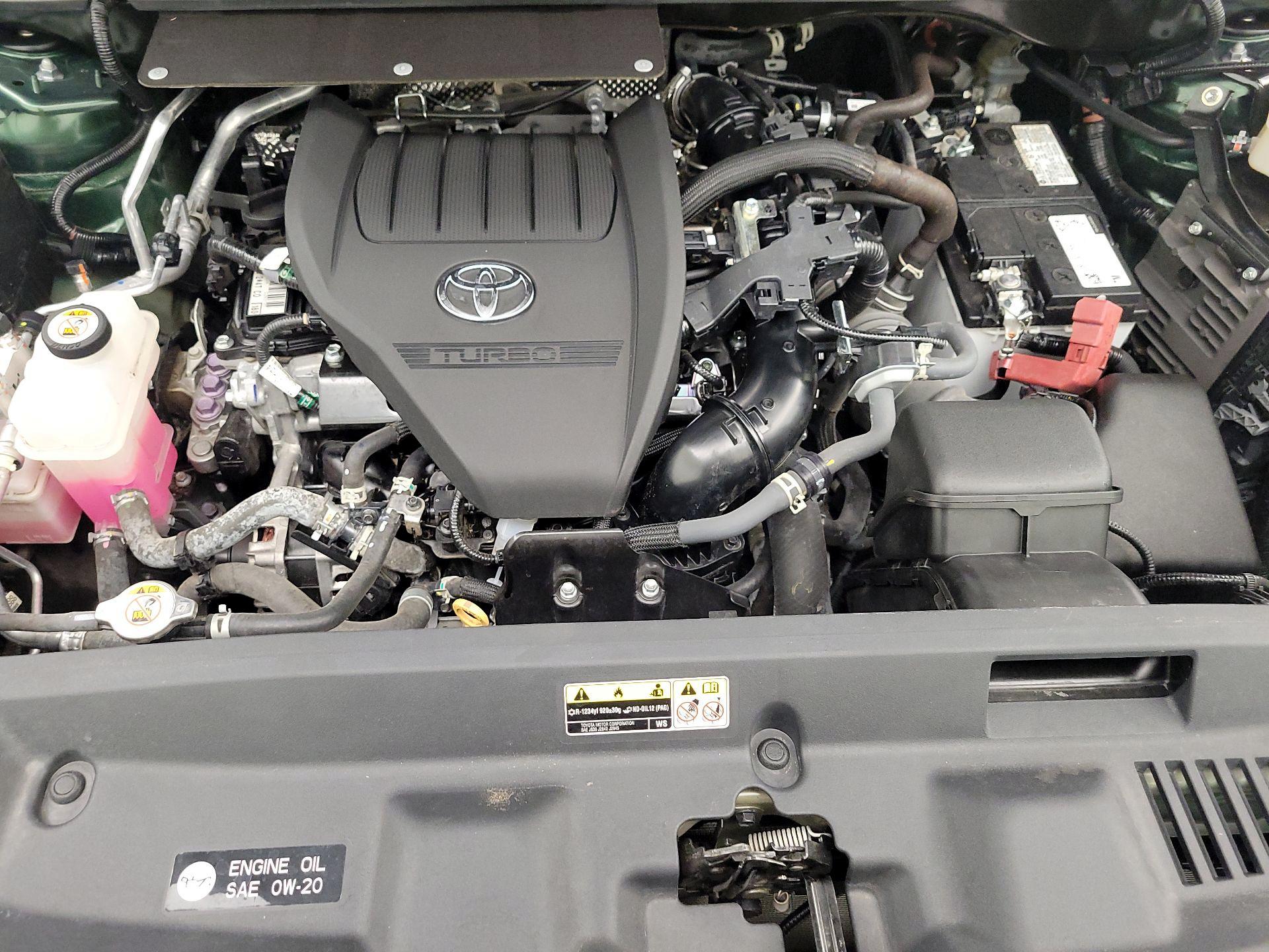 Thumbnail: 2023 Toyota Highlander - 17