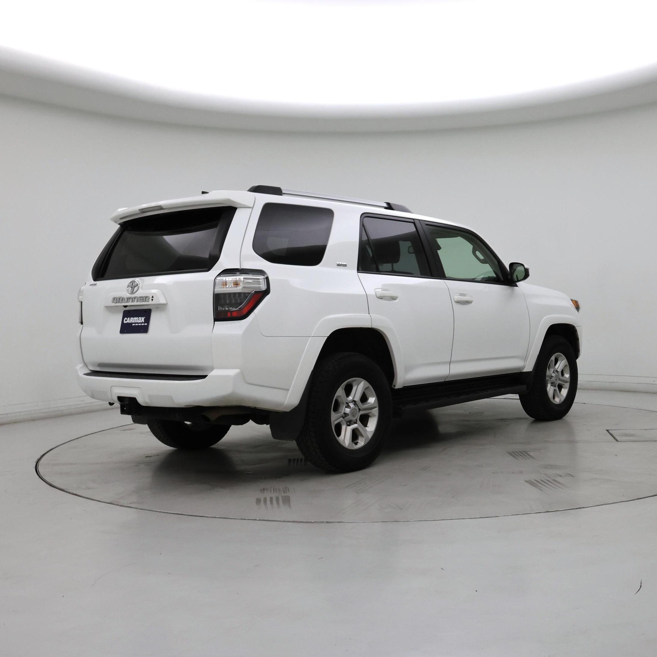 Thumbnail: 2024 Toyota 4Runner - 8