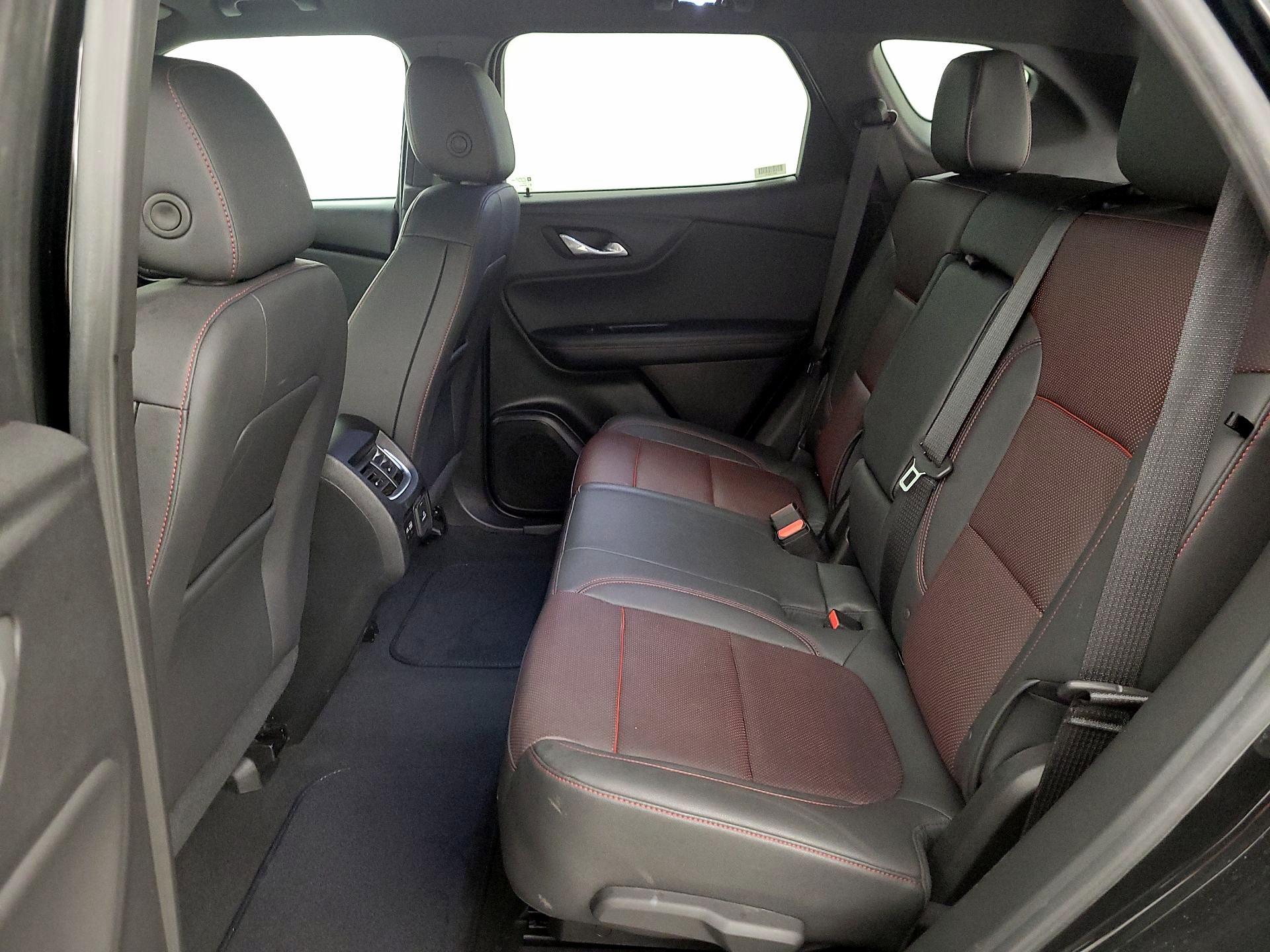 Thumbnail: 2025 Chevrolet Blazer - 19