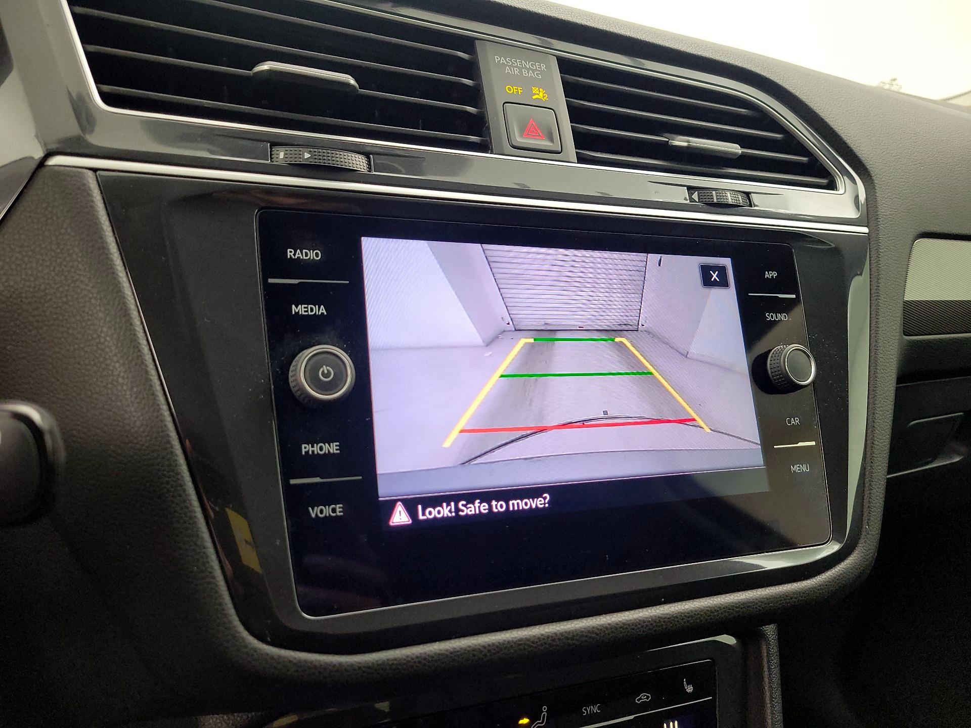 Thumbnail: 2024 Volkswagen Tiguan - 14