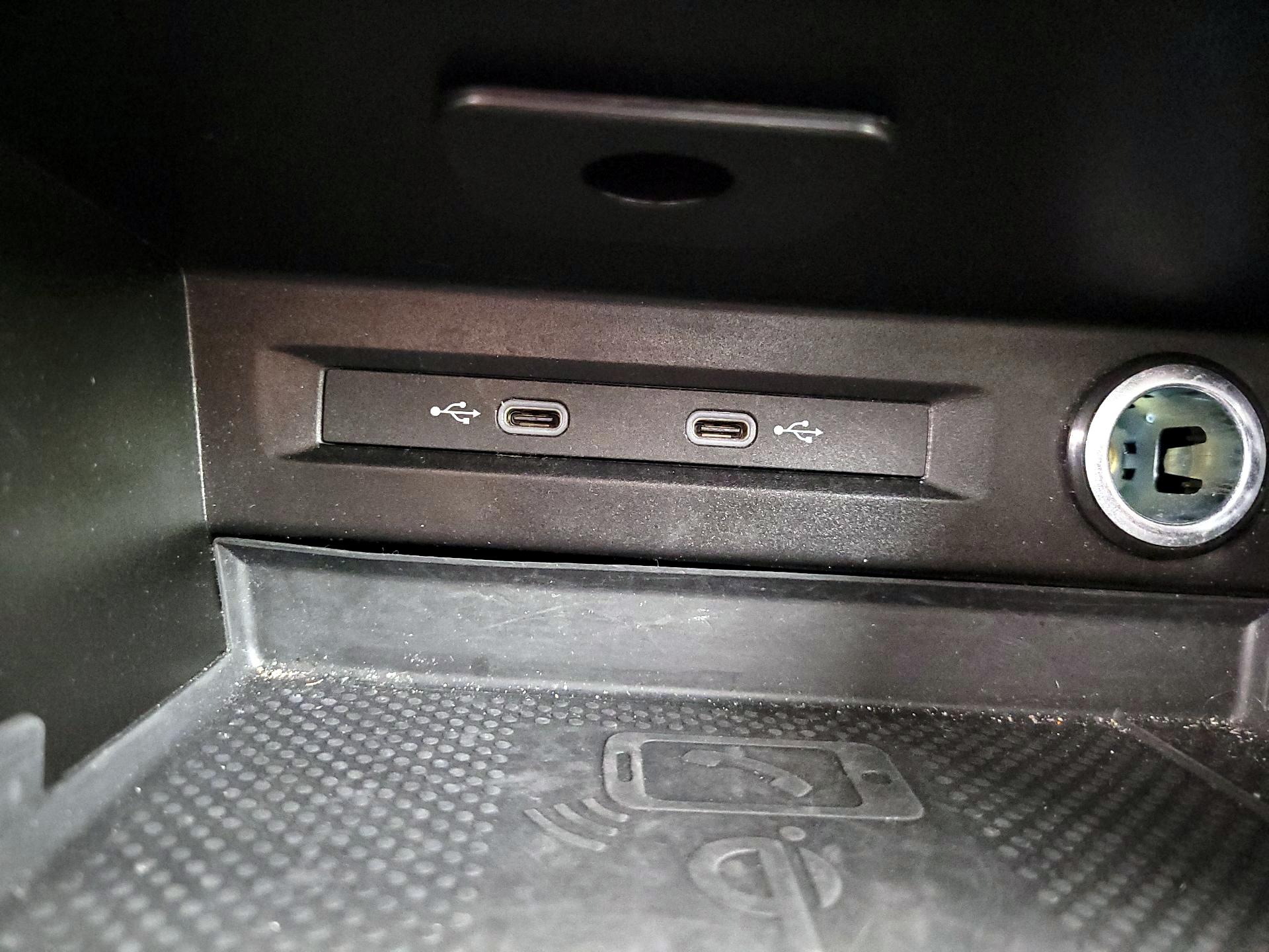 Thumbnail: 2024 Volkswagen Tiguan - 18