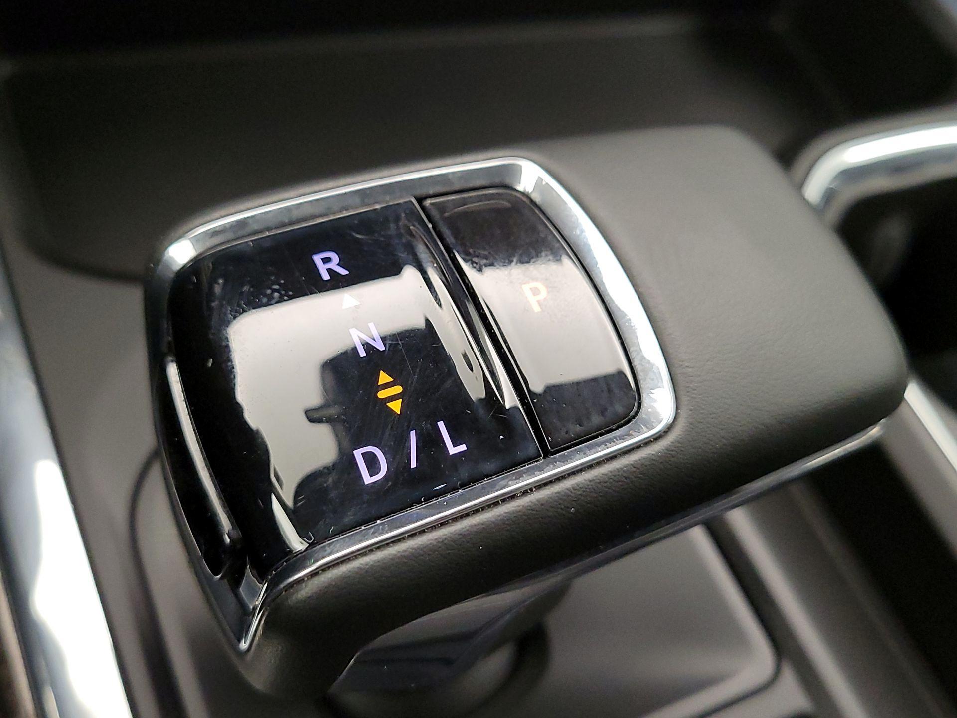 Thumbnail: 2024 Chevrolet Silverado 1500 - 17