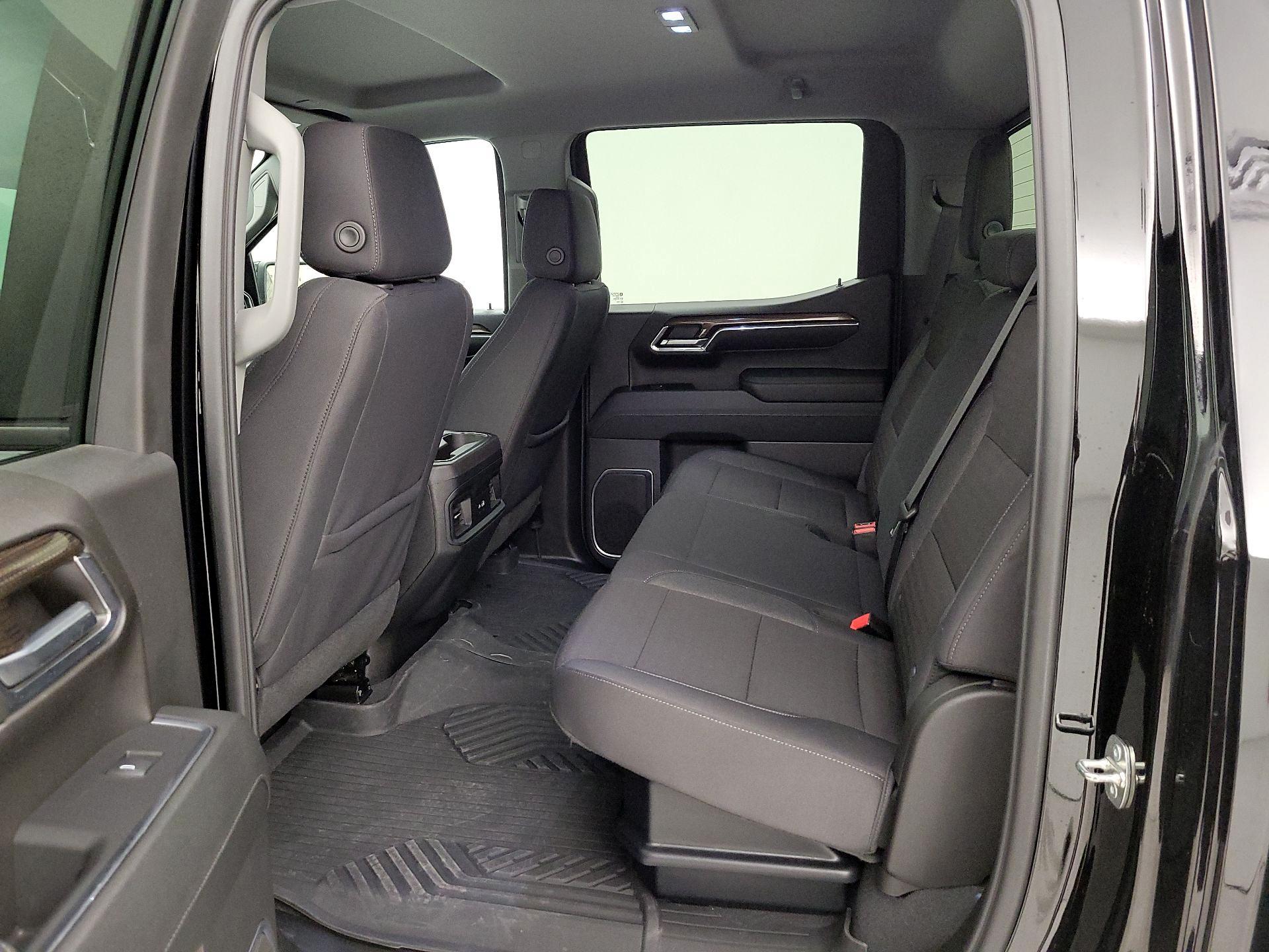 Thumbnail: 2024 Chevrolet Silverado 1500 - 19