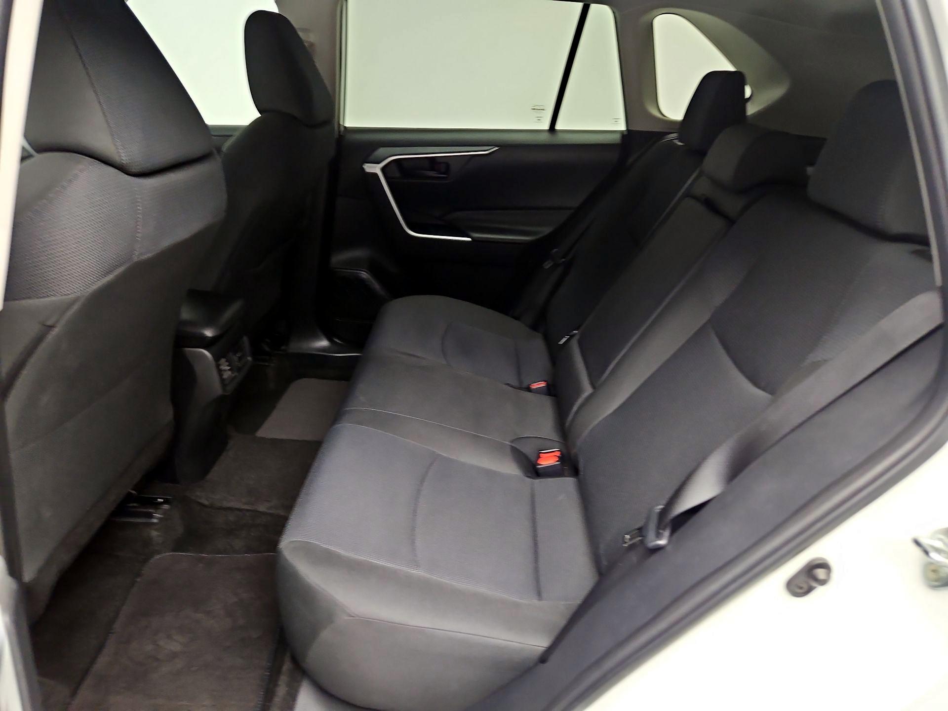 Thumbnail: 2024 Toyota RAV4 - 19