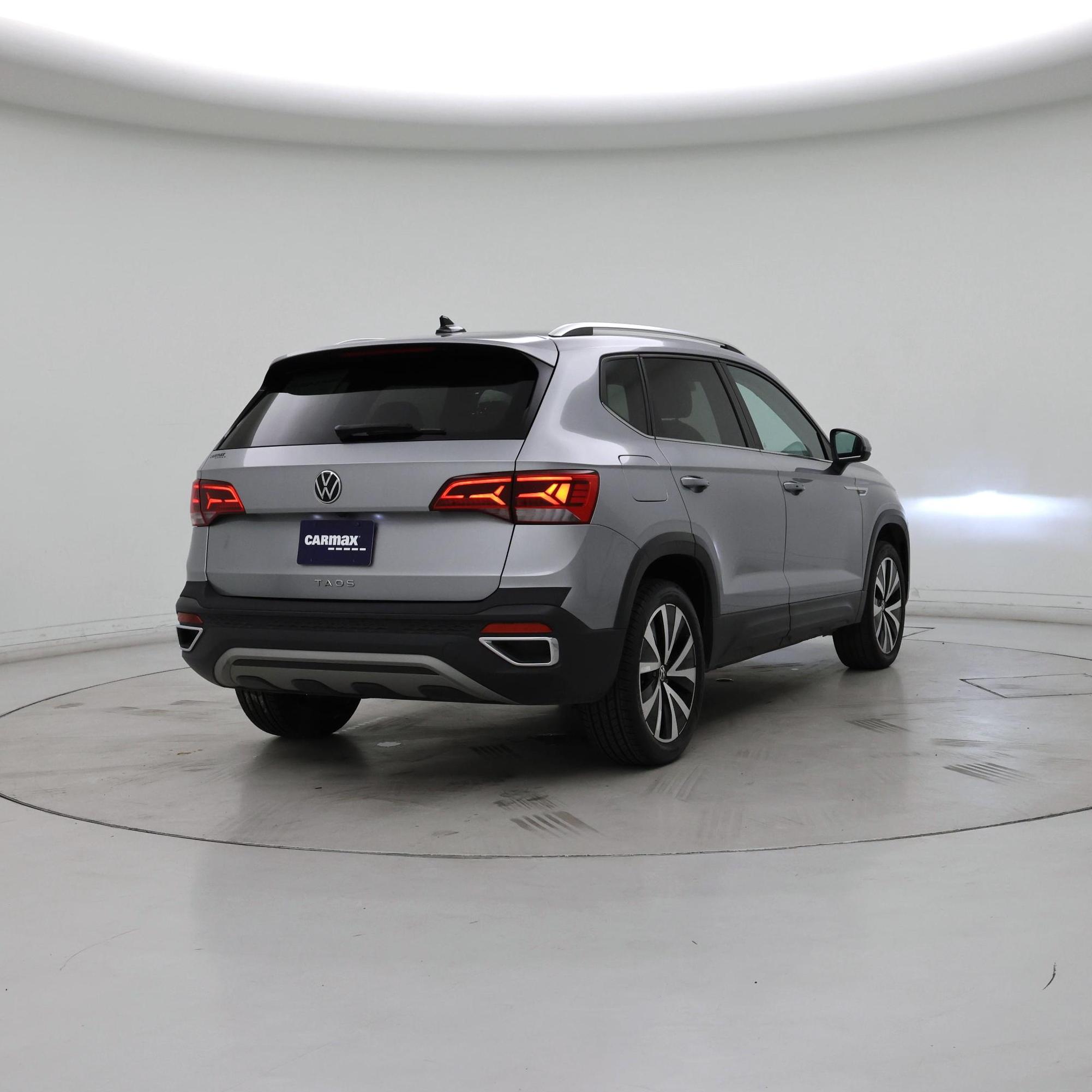 Thumbnail: 2024 Volkswagen Taos - 8