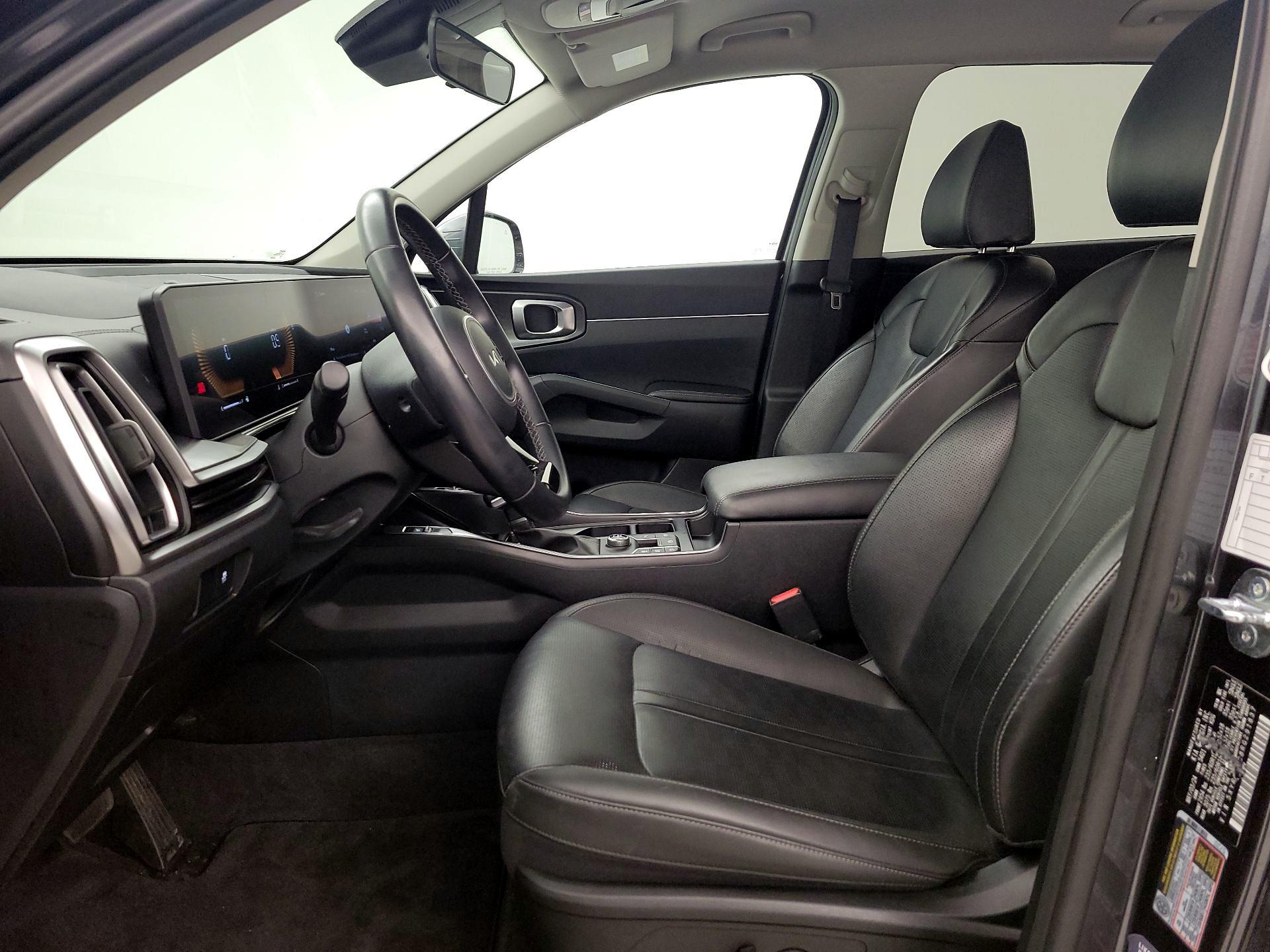 Thumbnail: 2024 Kia Sorento - 11