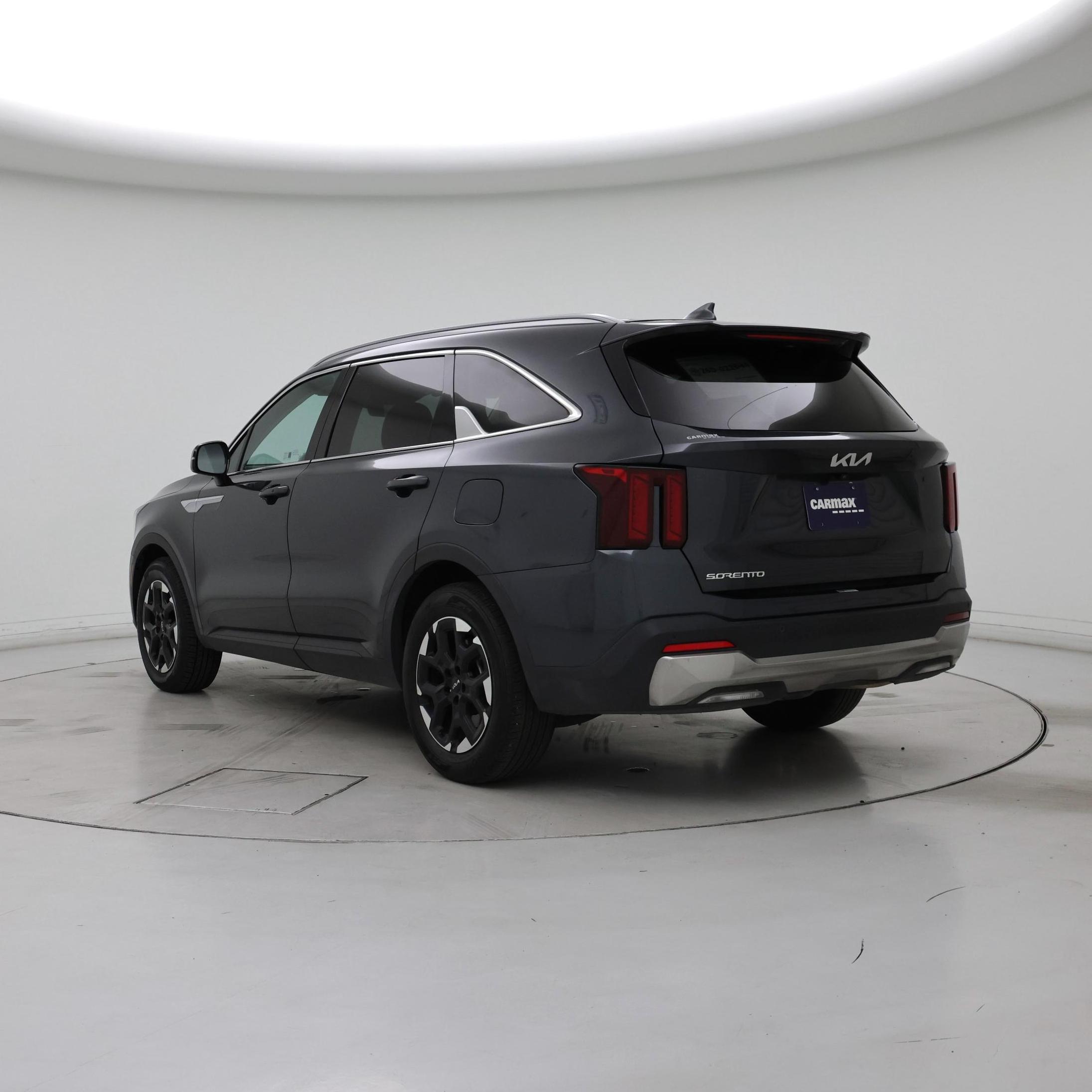 Thumbnail: 2024 Kia Sorento - 2