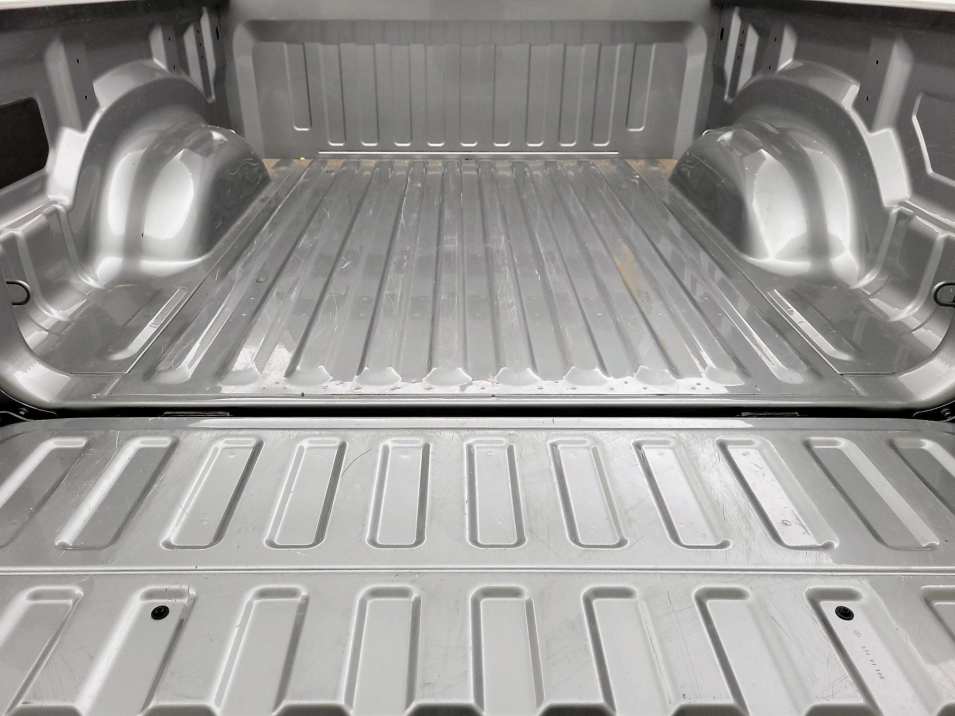 Thumbnail: 2025 RAM 1500 - 16