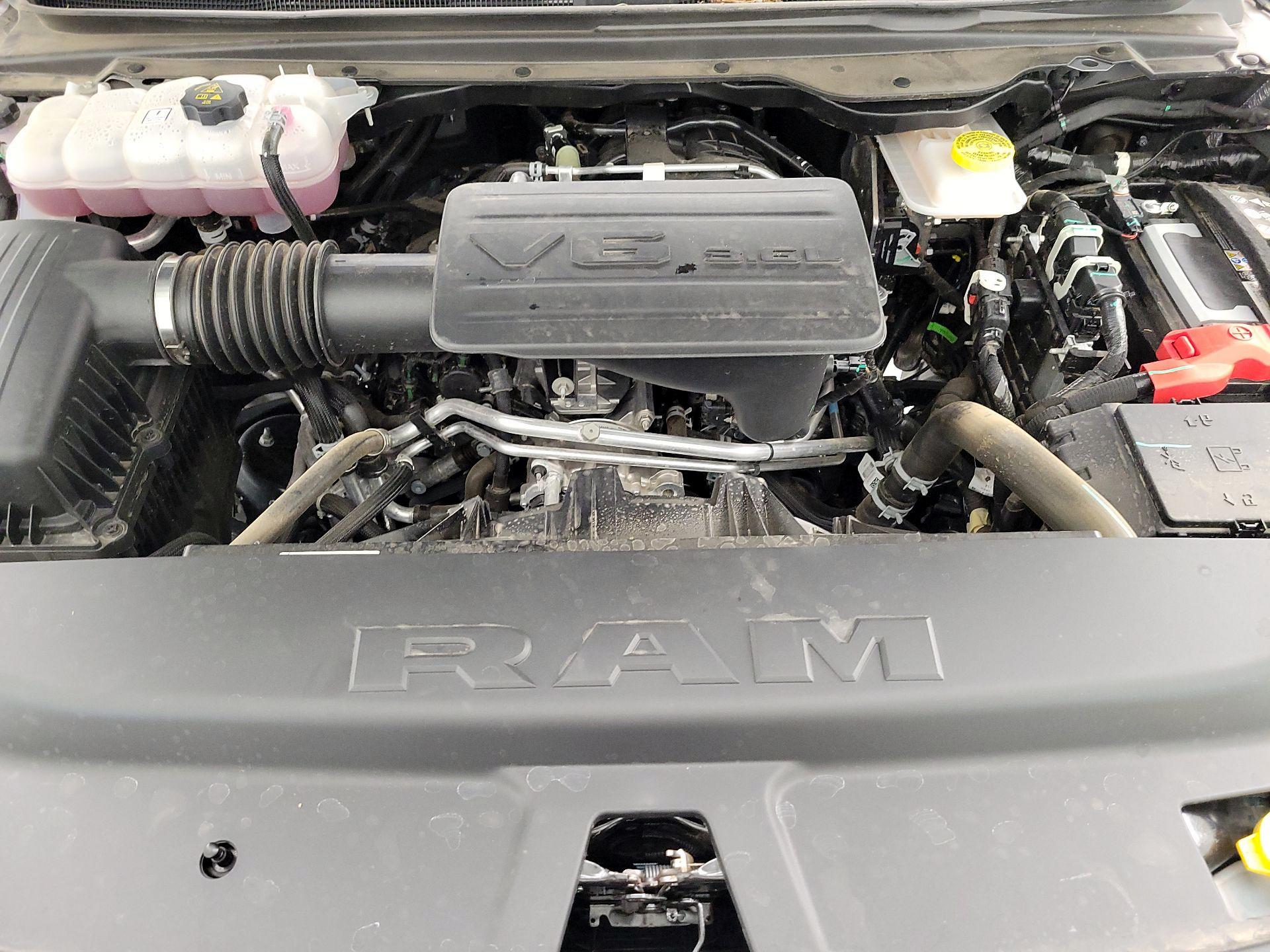 Thumbnail: 2025 RAM 1500 - 17