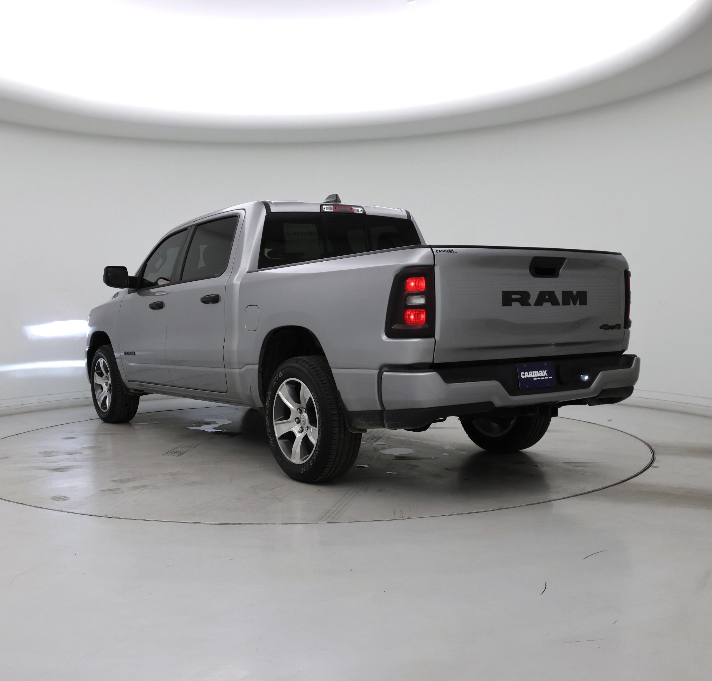 Thumbnail: 2025 RAM 1500 - 2