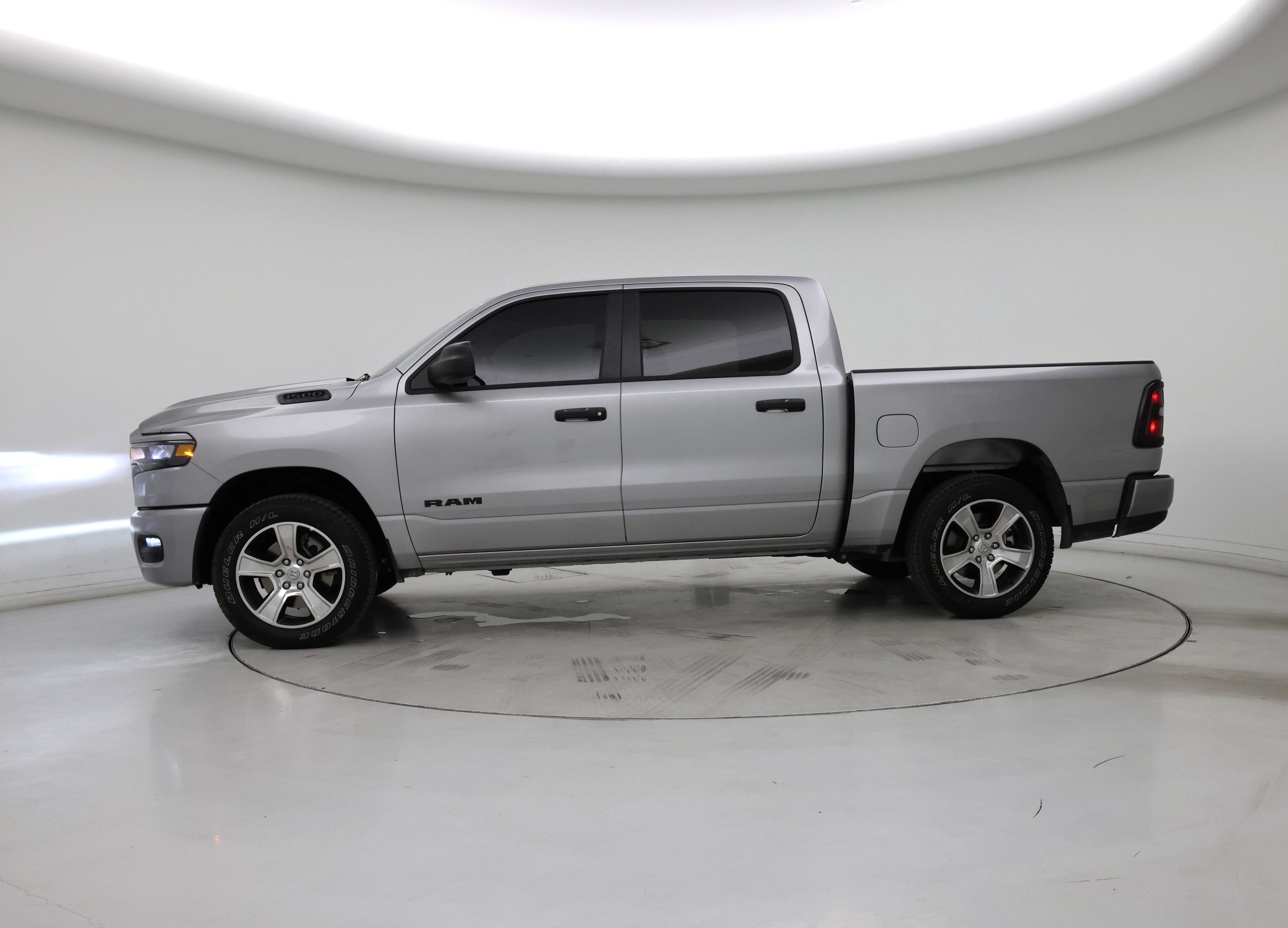 Thumbnail: 2025 RAM 1500 - 3