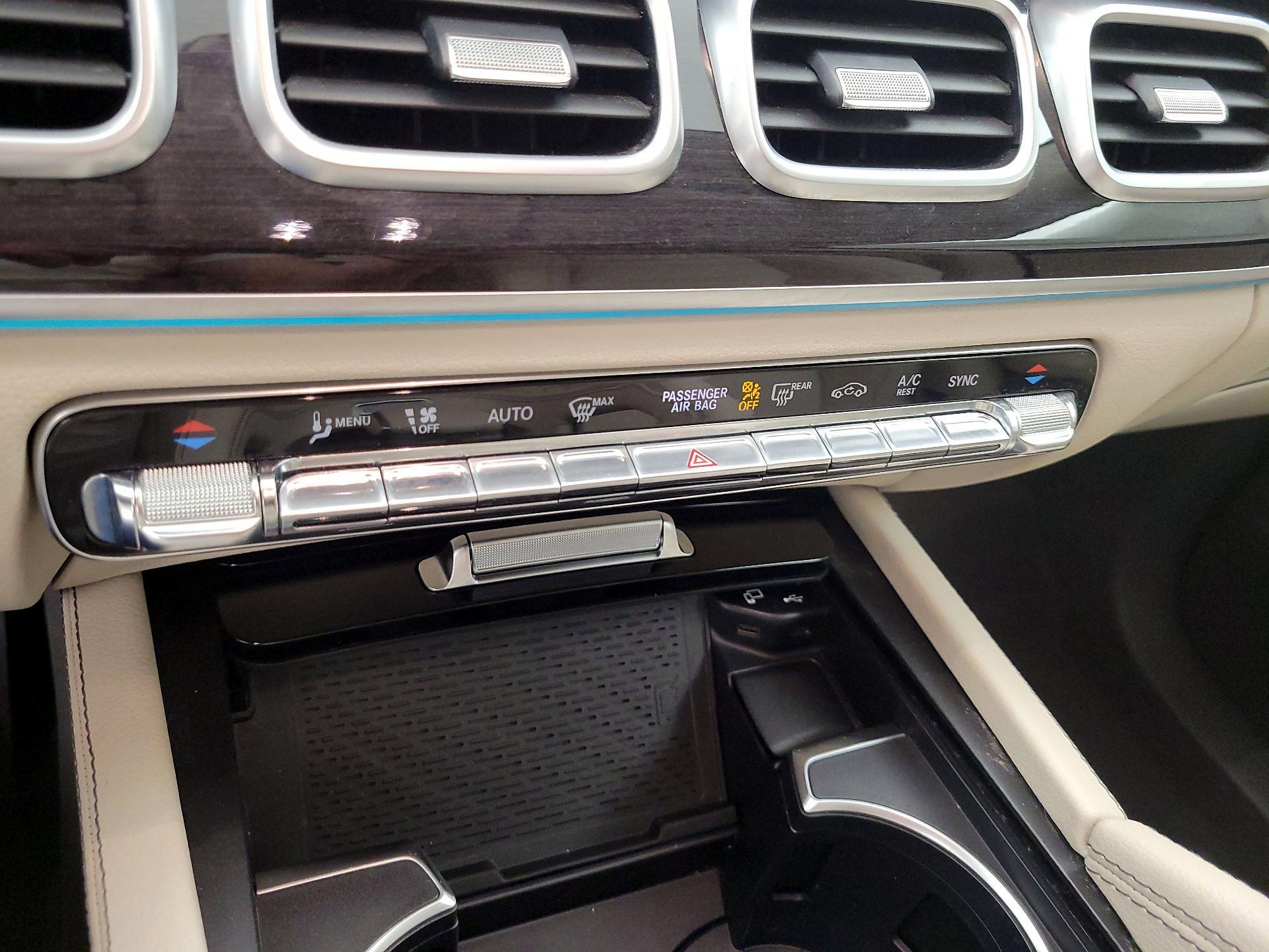 Thumbnail: 2020 Mercedes-Benz GLE - 14