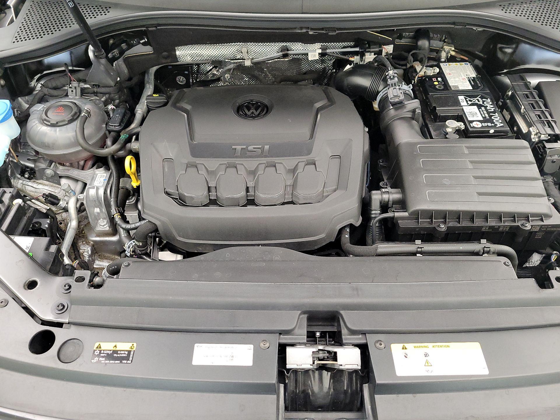 Thumbnail: 2024 Volkswagen Tiguan - 17