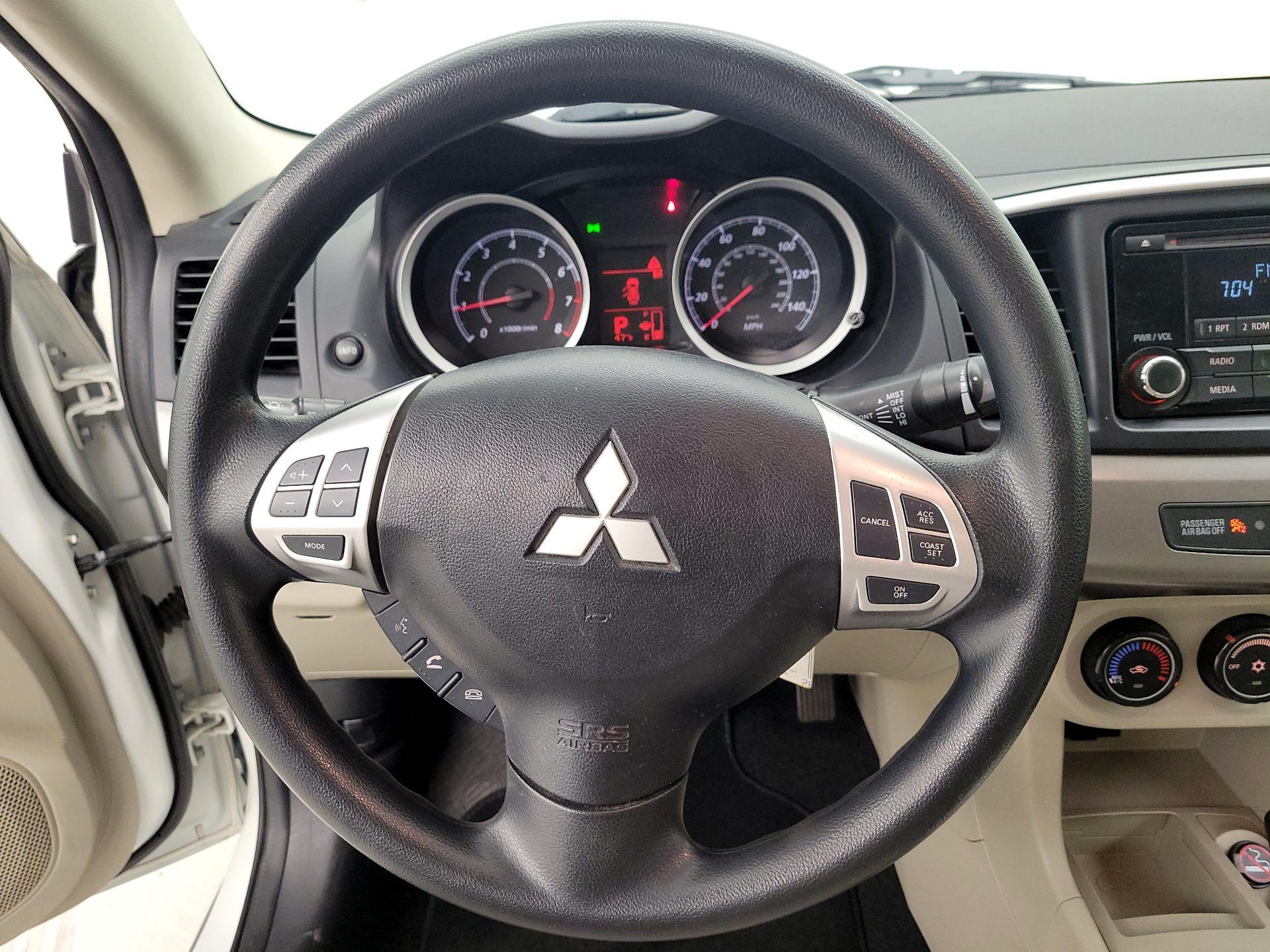 Thumbnail: 2014 Mitsubishi Lancer - 10