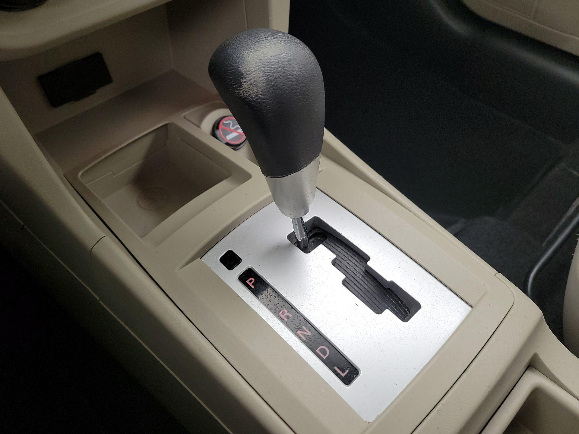 Thumbnail: 2014 Mitsubishi Lancer - 15