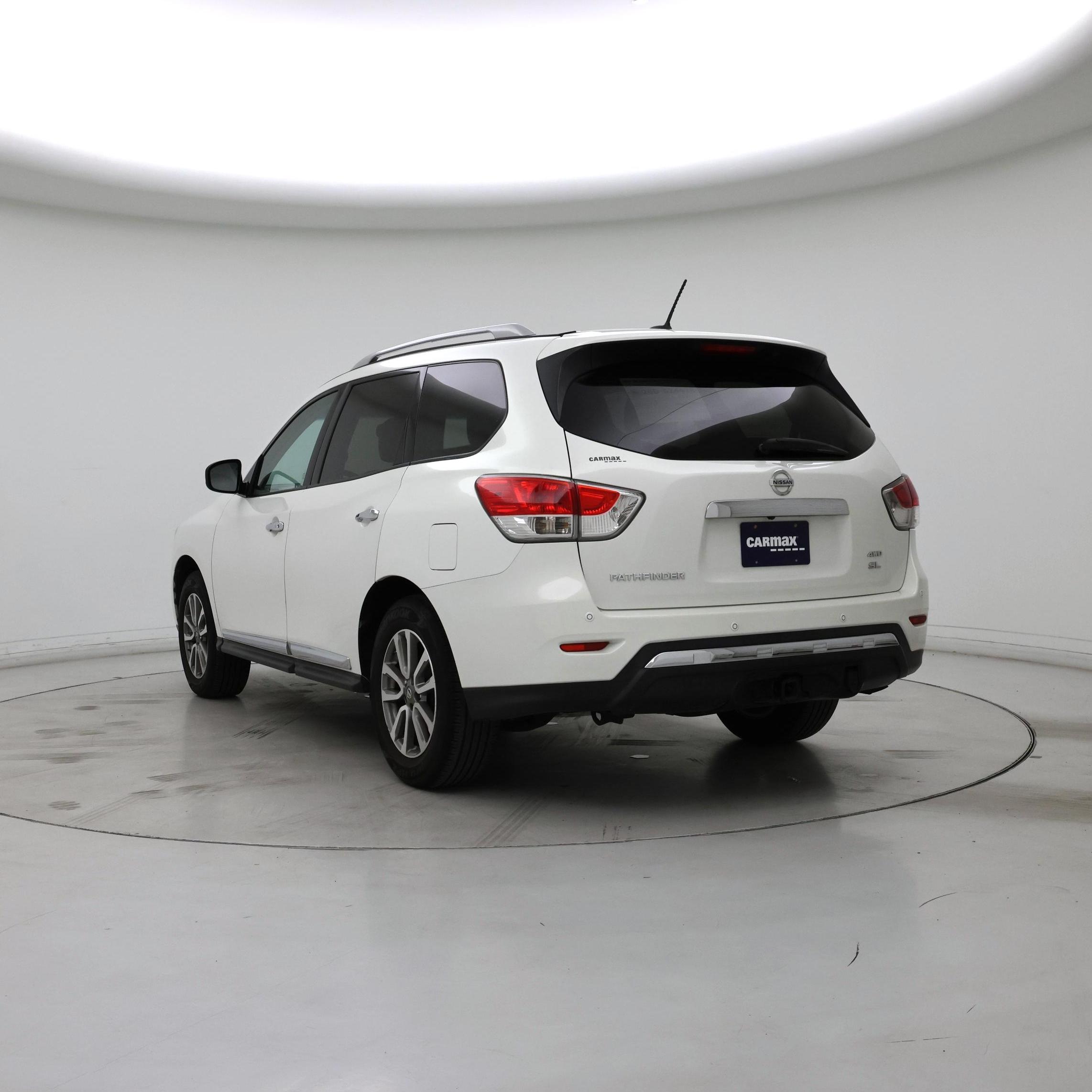 Thumbnail: 2014 Nissan Pathfinder - 2