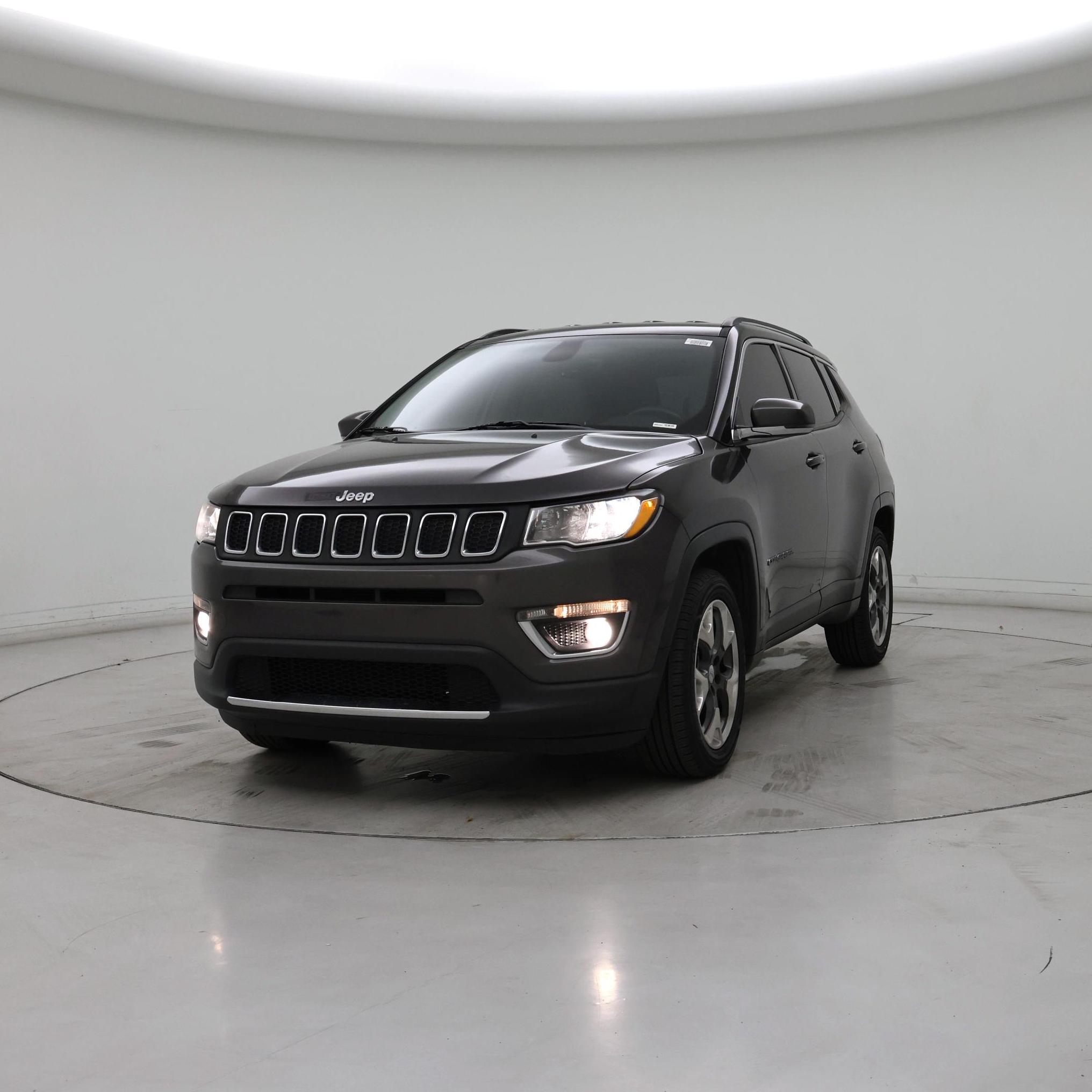 Thumbnail: 2017 Jeep Compass - 4
