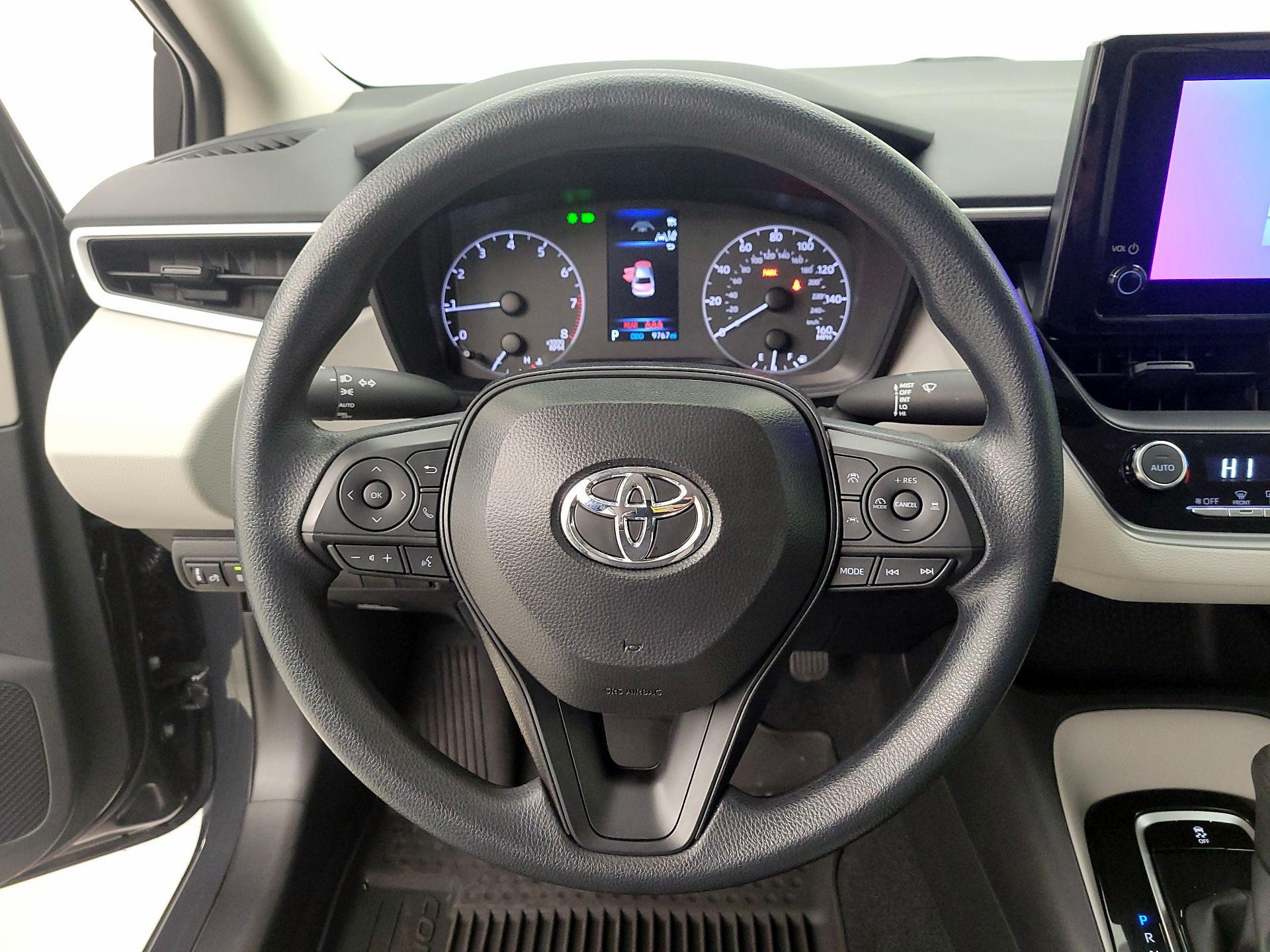 Thumbnail: 2025 Toyota Corolla - 10