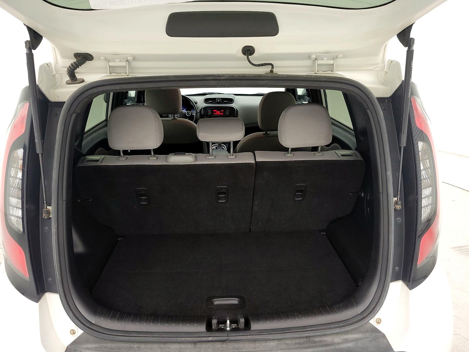 Thumbnail: 2015 Kia Soul - 16