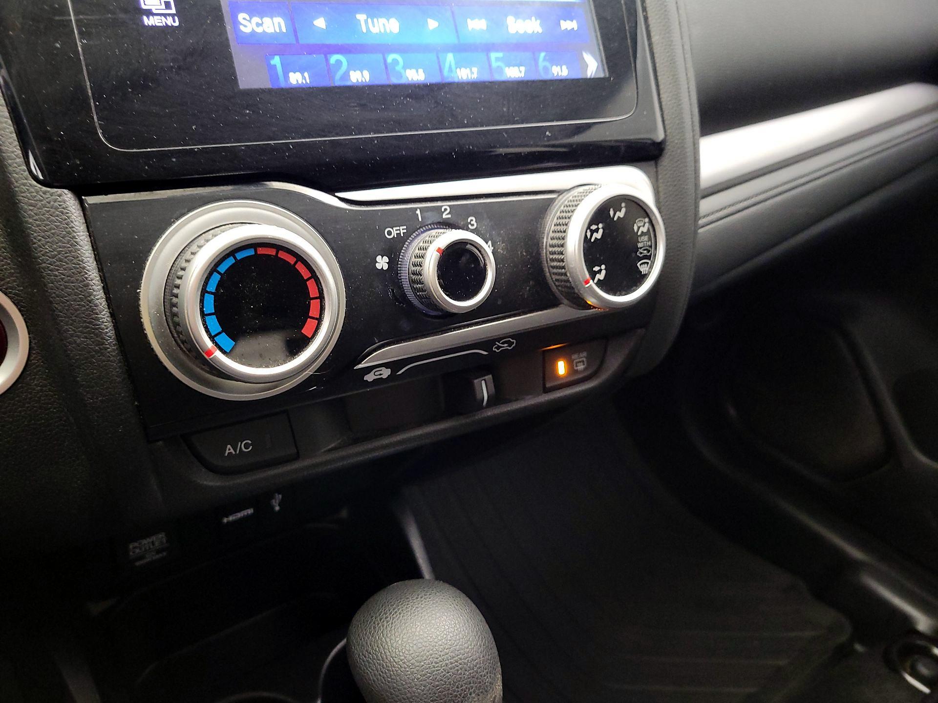 Thumbnail: 2016 Honda Fit - 16