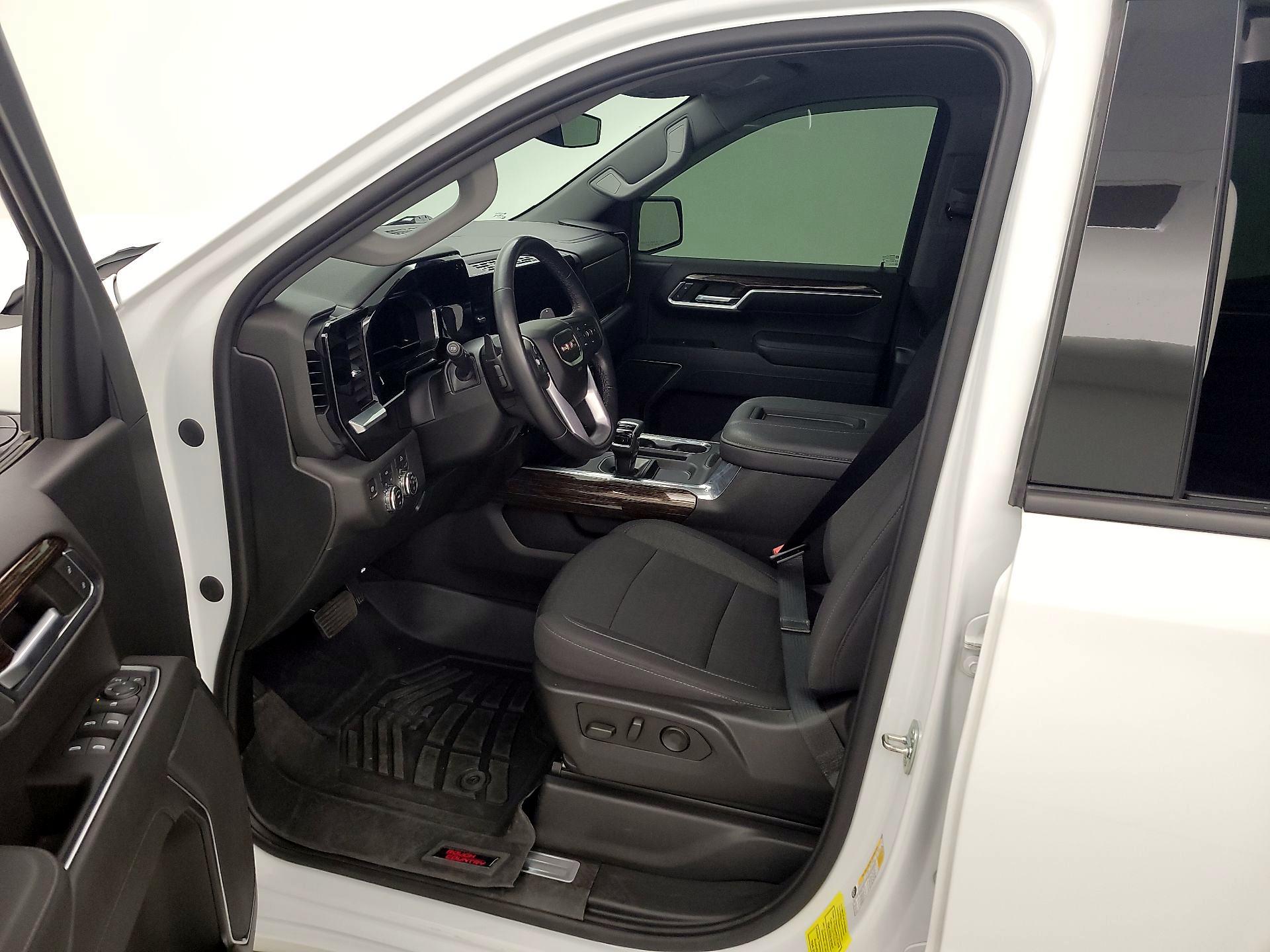 Thumbnail: 2022 GMC Sierra 1500 - 11