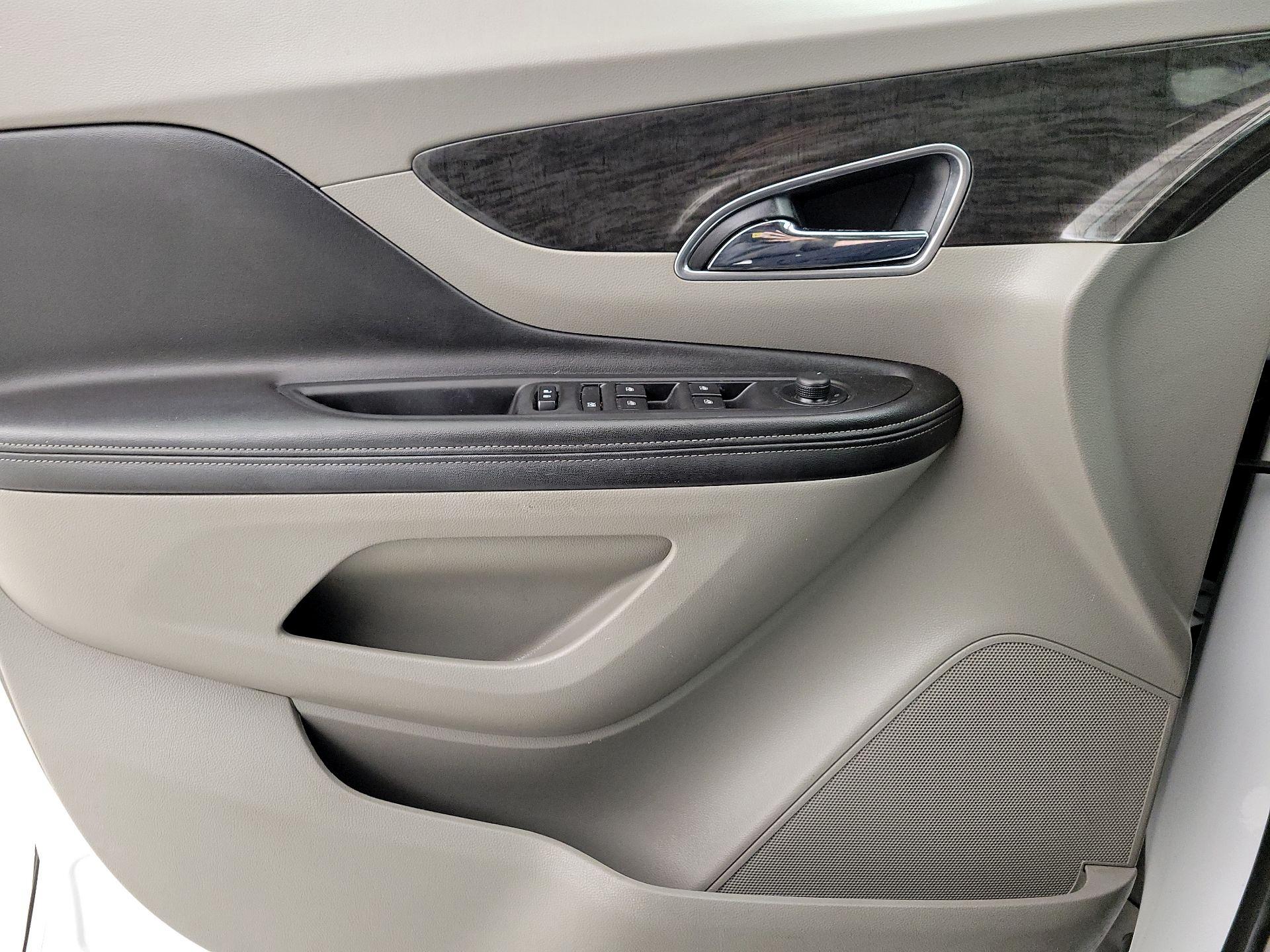 Thumbnail: 2016 Buick Encore - 12