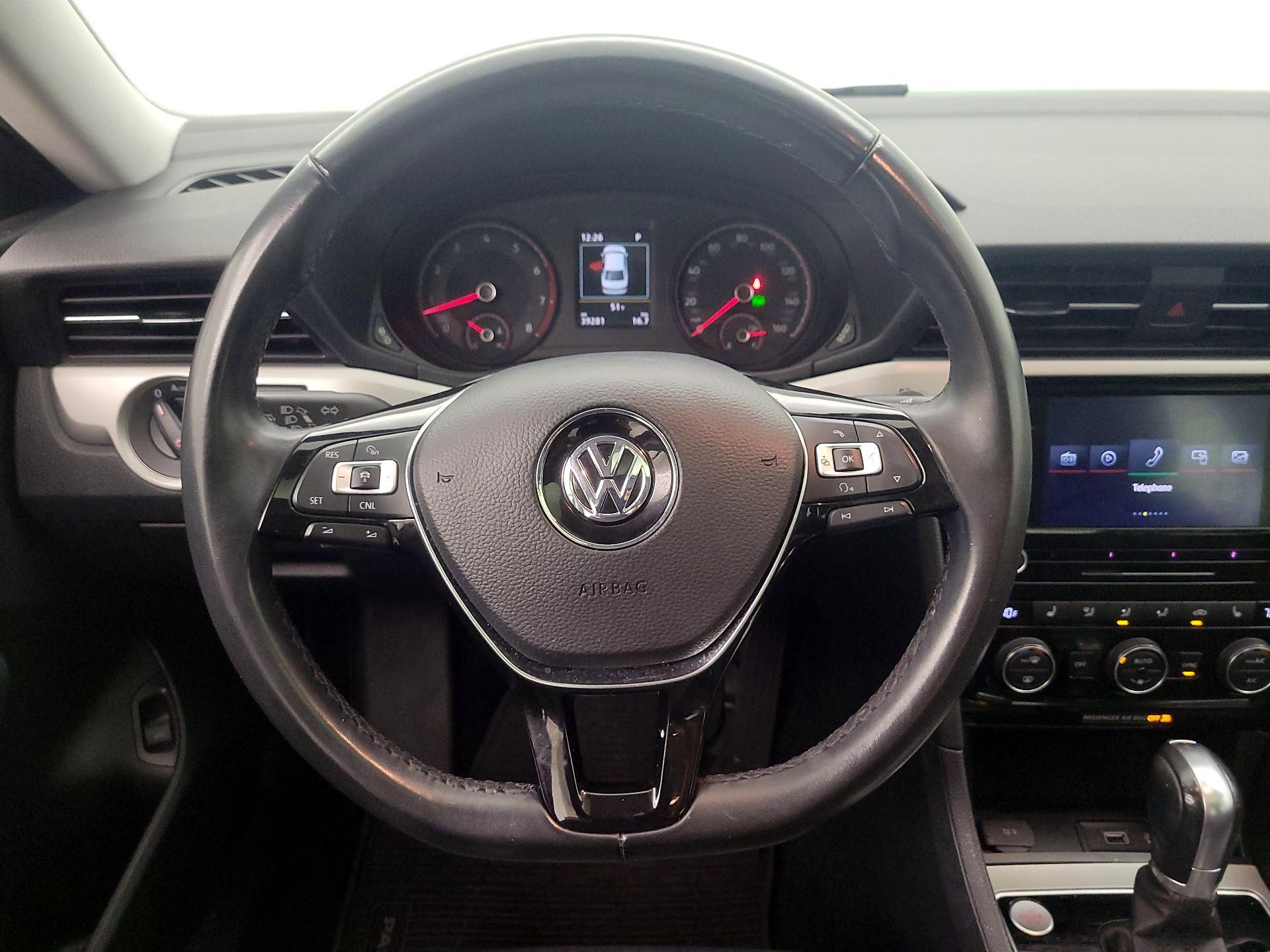 Thumbnail: 2020 Volkswagen Passat - 10