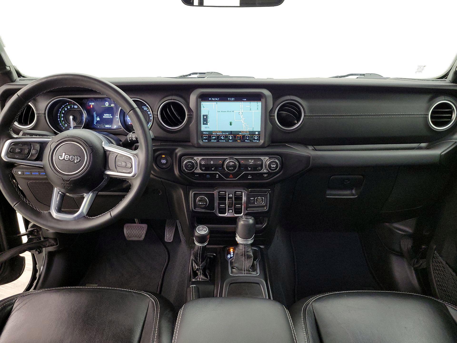 Thumbnail: 2022 Jeep Wrangler - 9