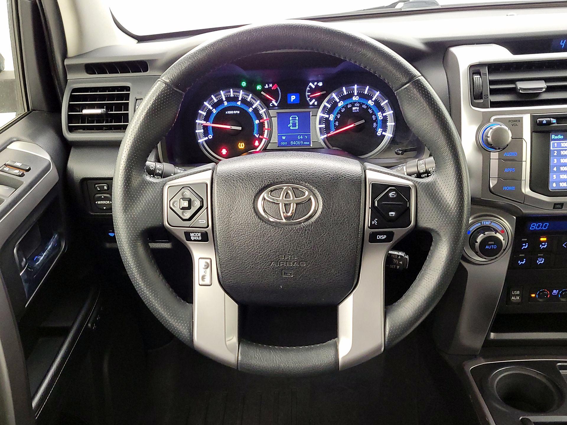 Thumbnail: 2016 Toyota 4Runner - 10