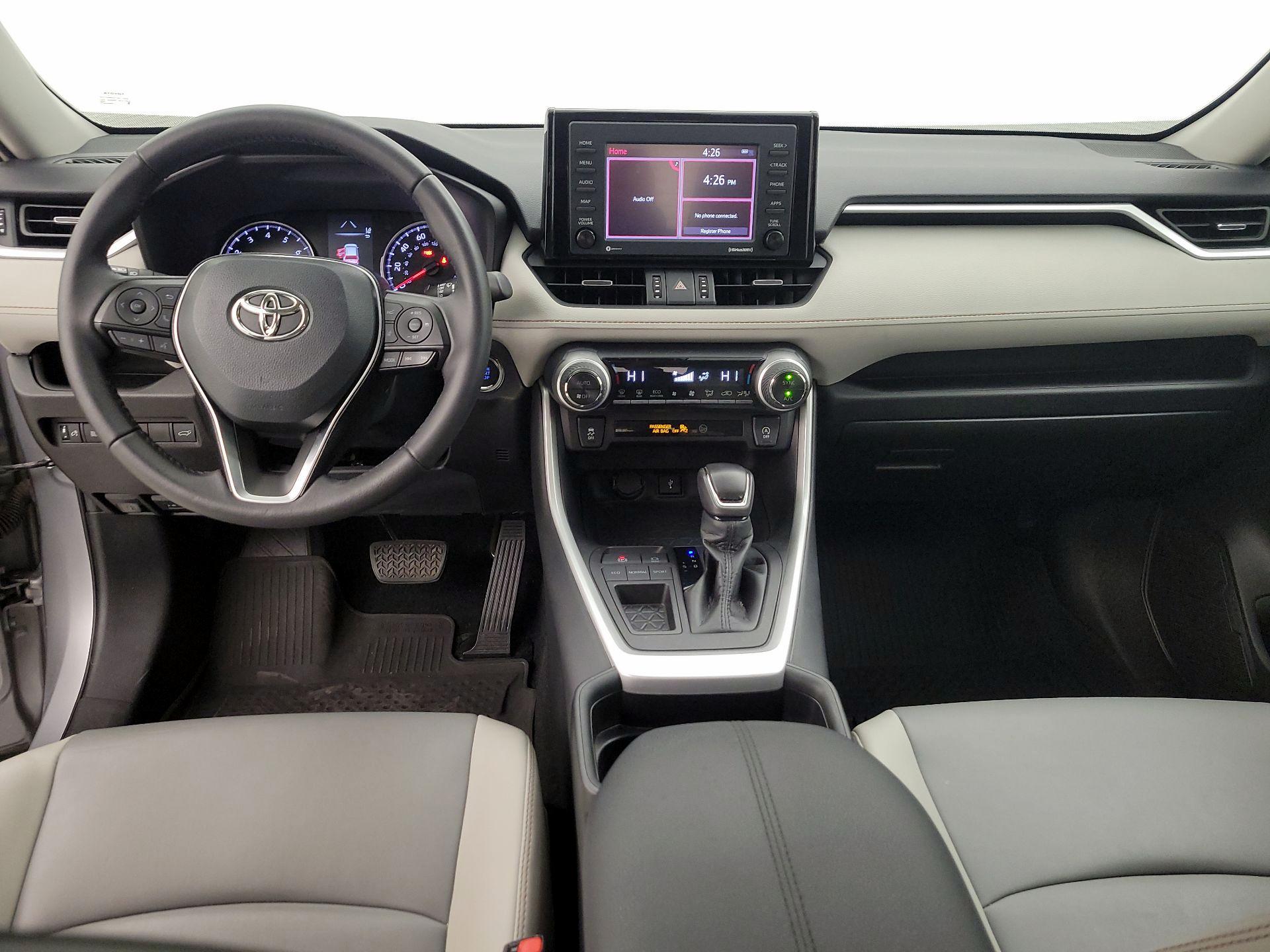 Thumbnail: 2021 Toyota RAV4 - 9