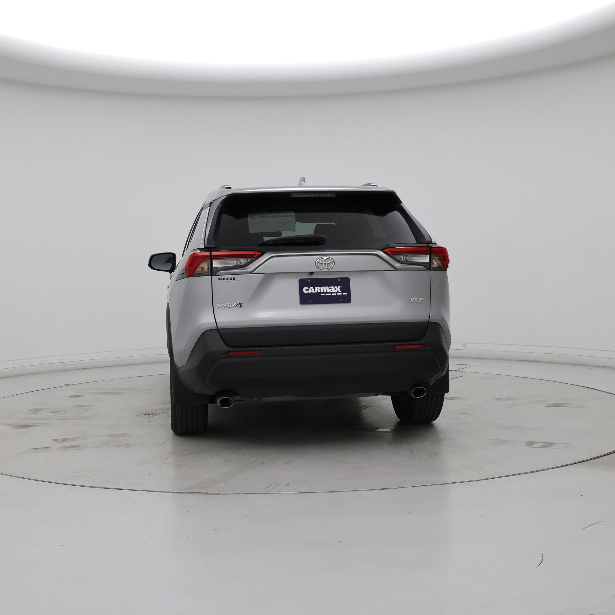 Thumbnail: 2021 Toyota RAV4 - 6