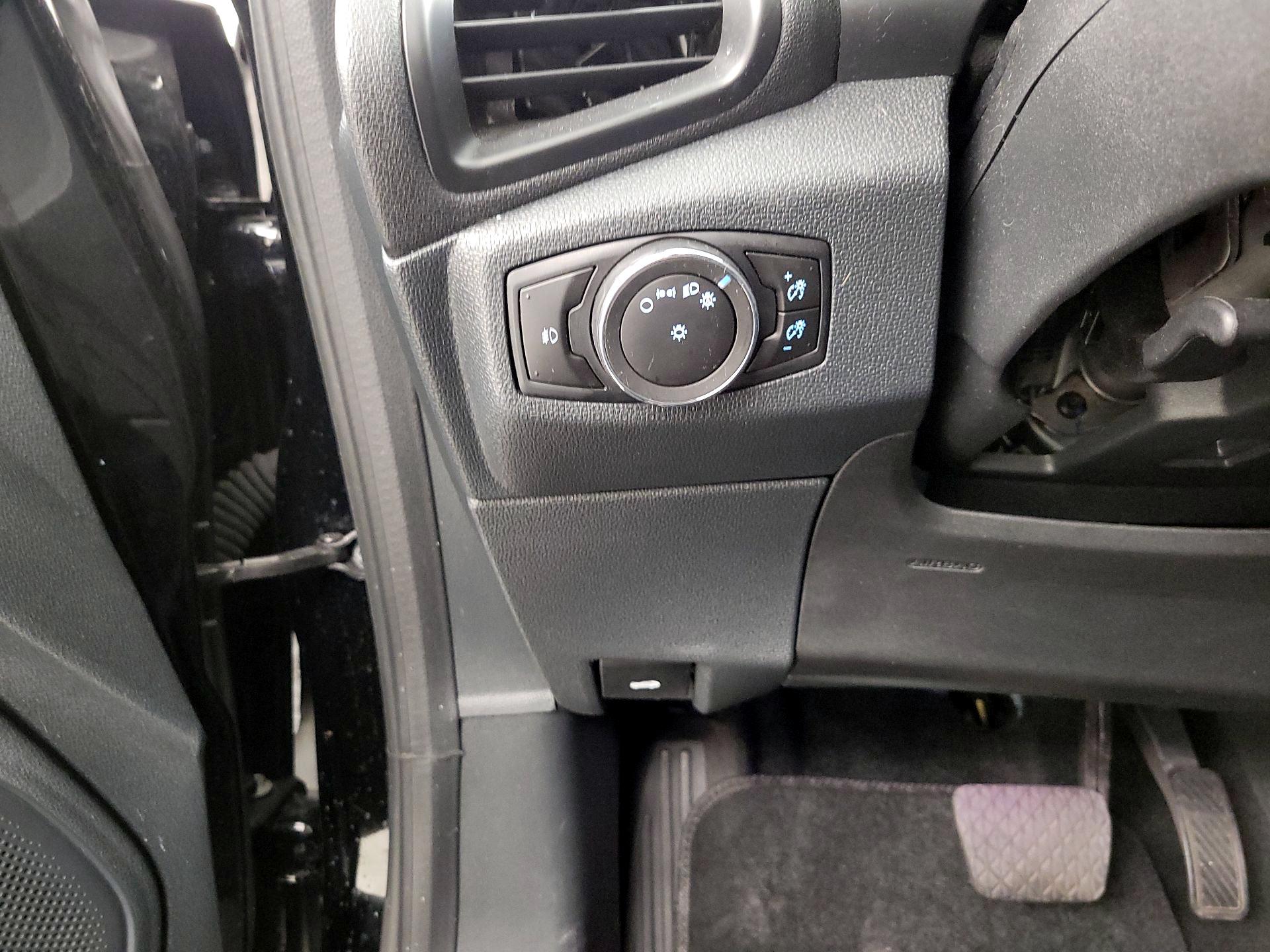 Thumbnail: 2020 Ford EcoSport - 13